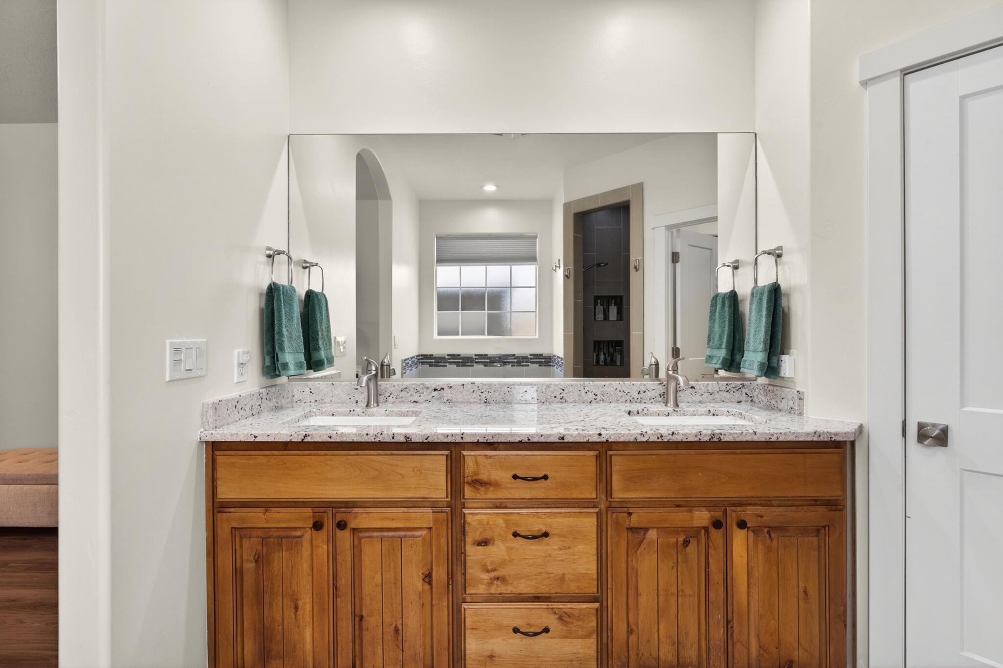 COBBLESTONE FIELDS (H) - Residential