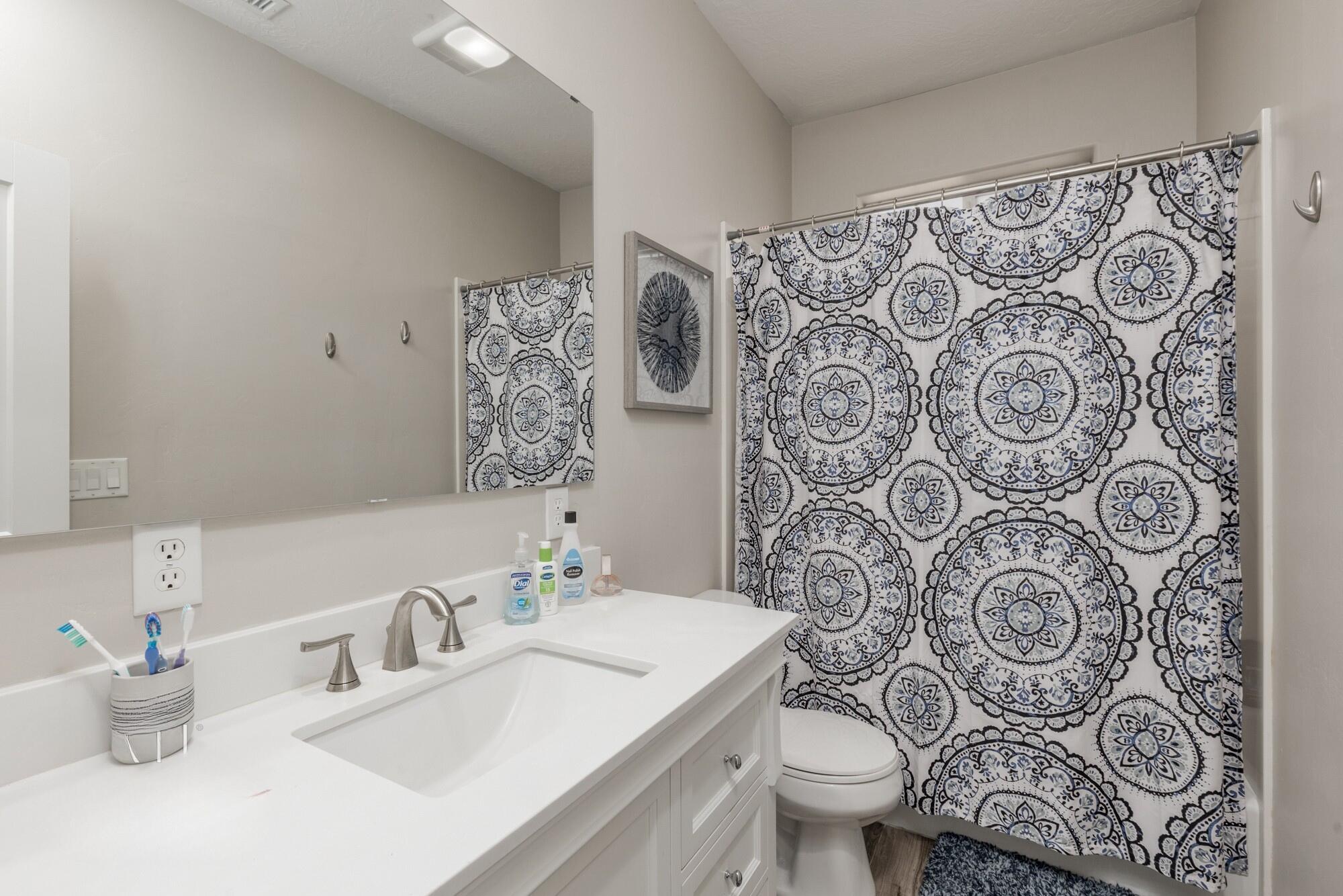 COBBLESTONE FIELDS (H) - Residential