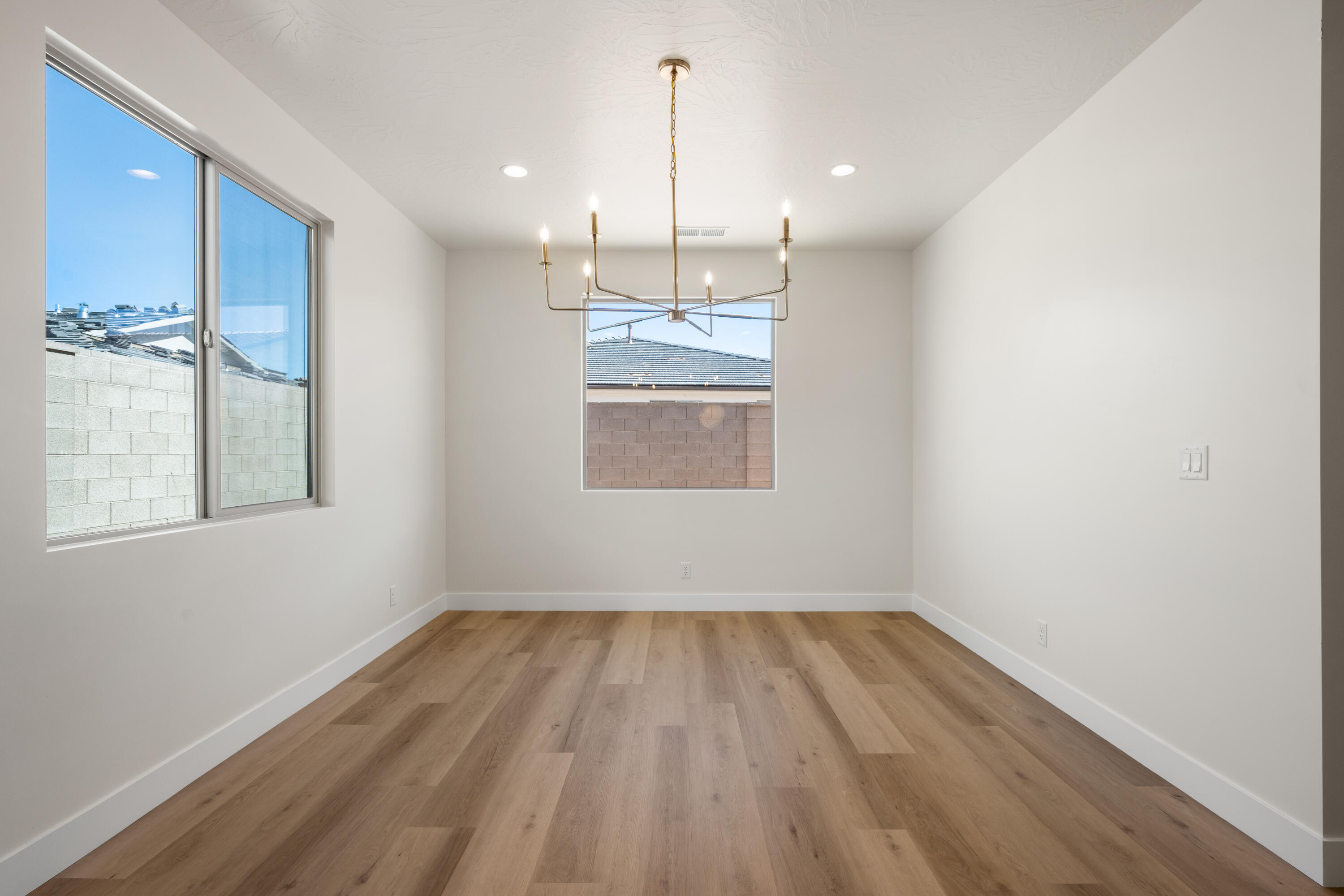 SOLIS AT CORAL CANYON - Residential