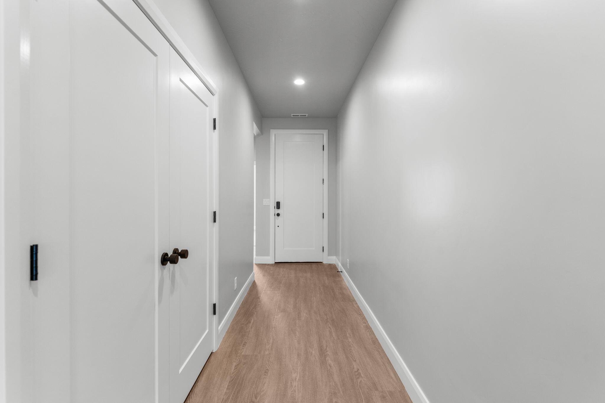 DESERT RIDGE - Residential