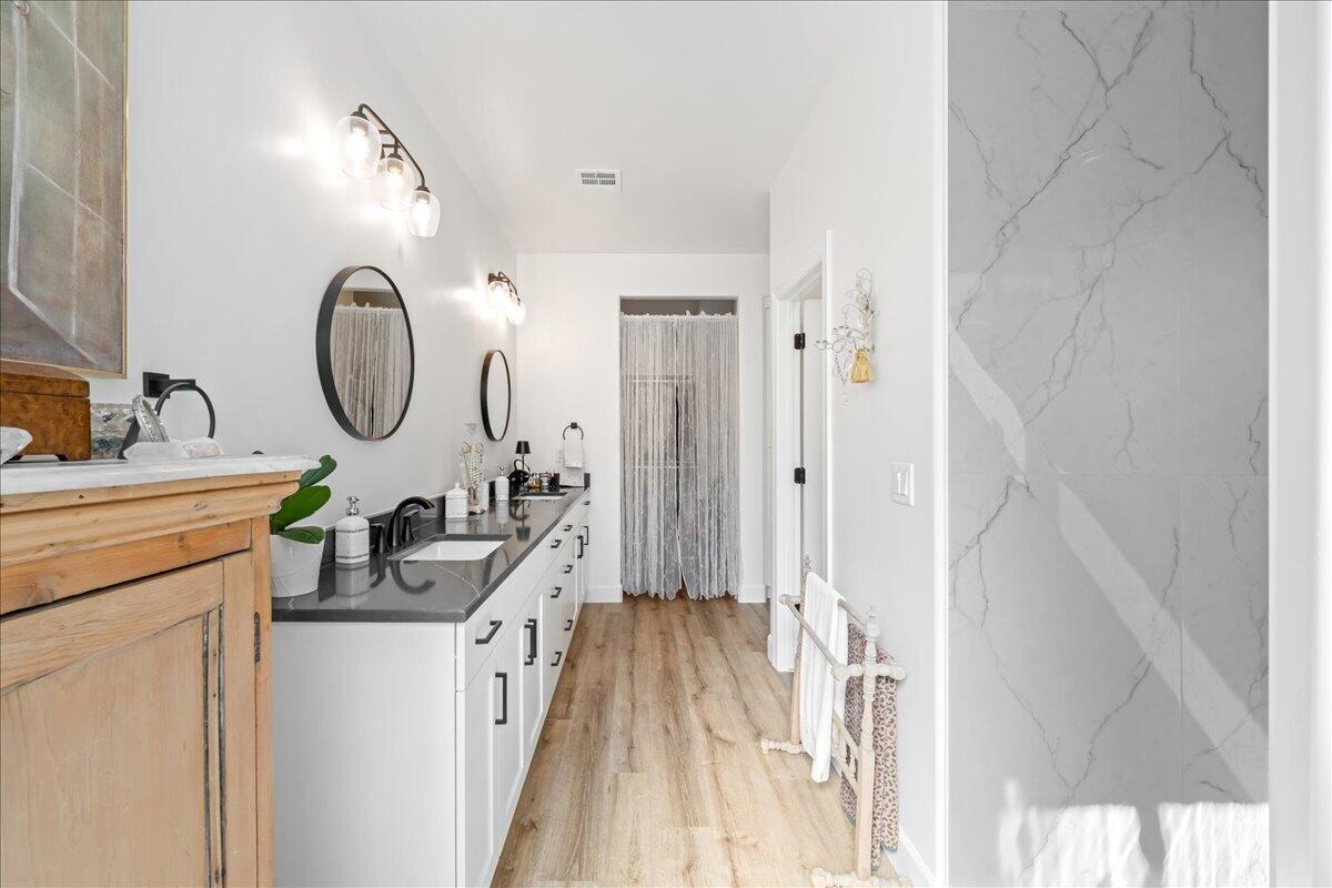 LEDGES OF SG POCKET MESA - Residential