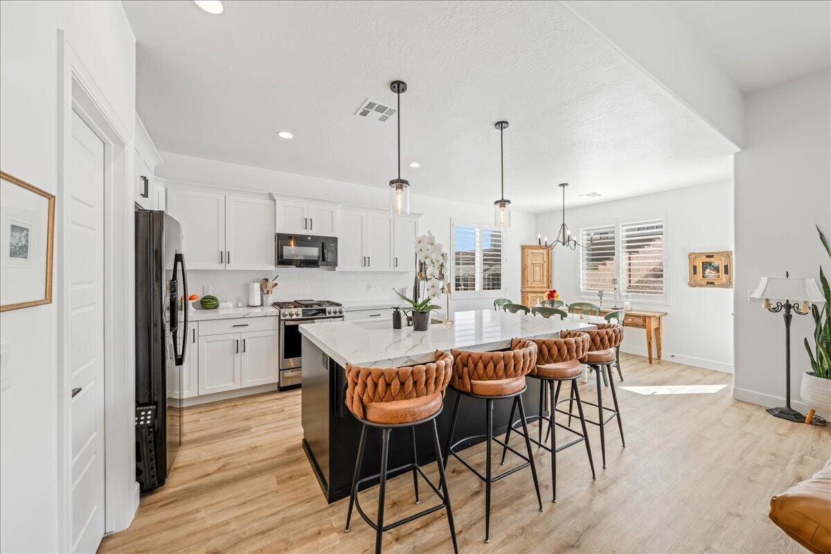 LEDGES OF SG POCKET MESA - Residential