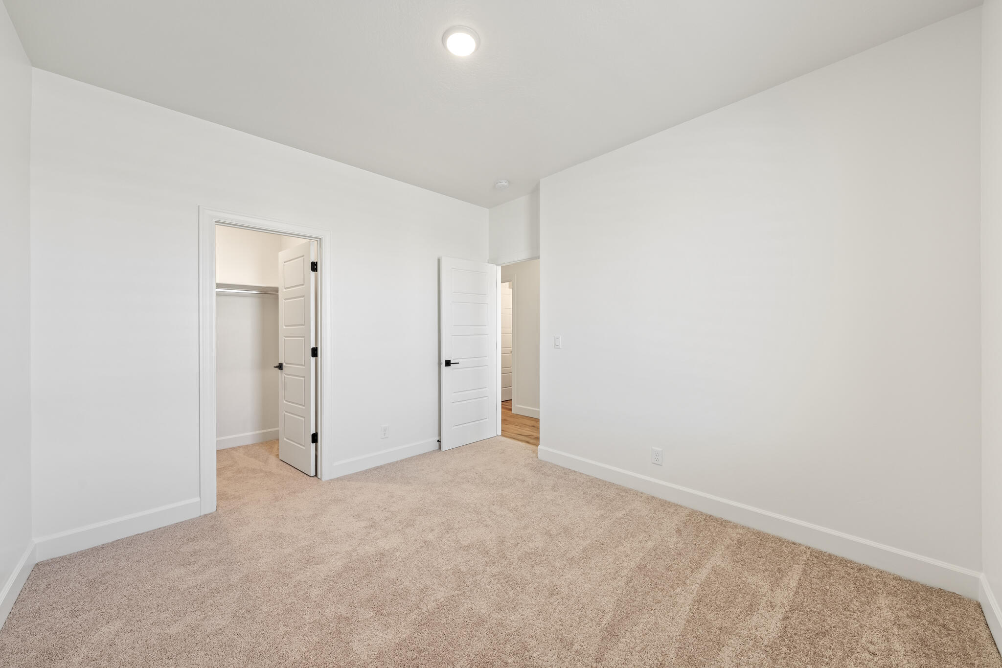 LEDGES OF SG POCKET MESA - Residential