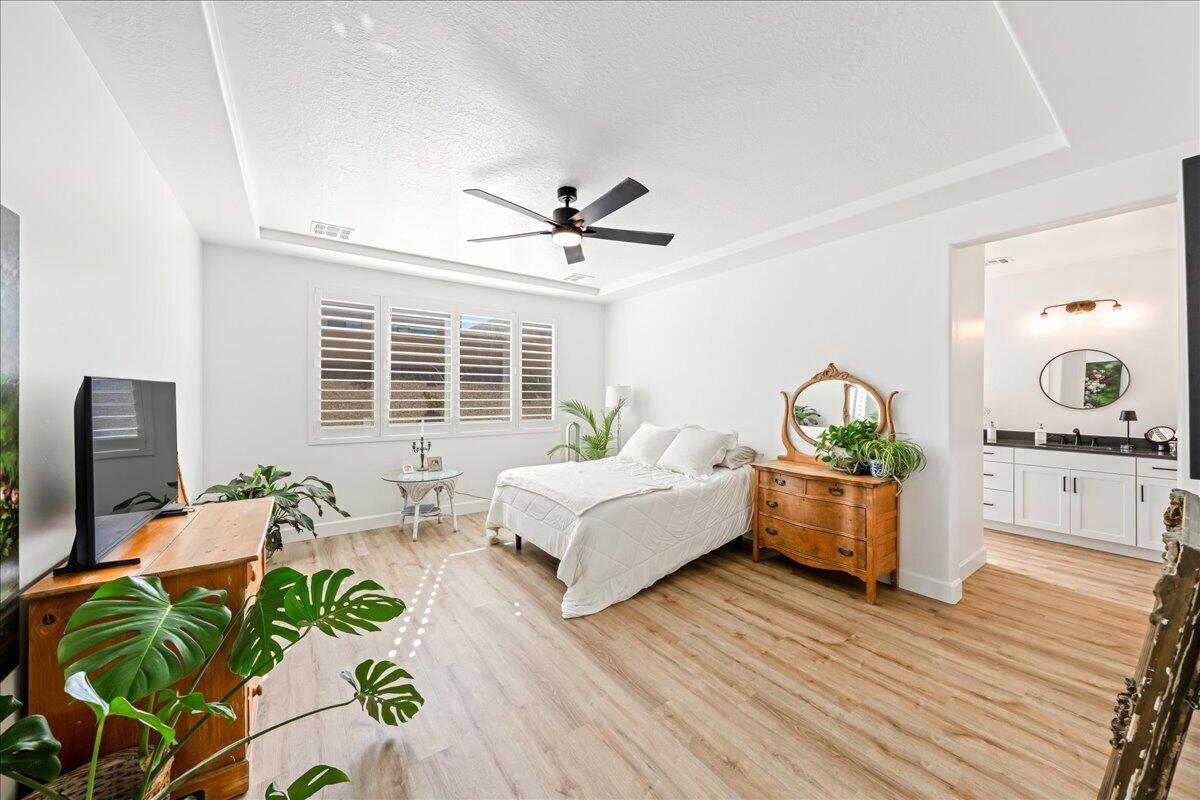 LEDGES OF SG POCKET MESA - Residential