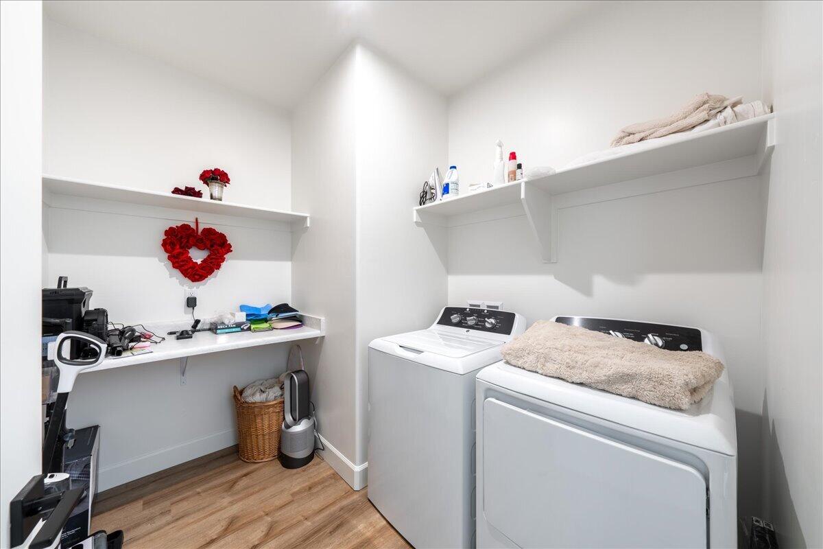 LEDGES OF SG POCKET MESA - Residential