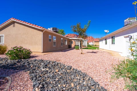 Tiny photo for 577 S Siesta DR, Ivins, UT 84738 (MLS # 26-277004)
