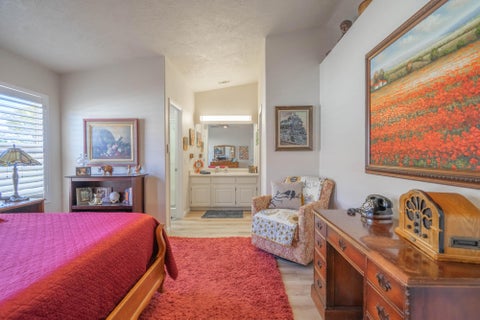 Tiny photo for 577 S Siesta DR, Ivins, UT 84738 (MLS # 26-277004)