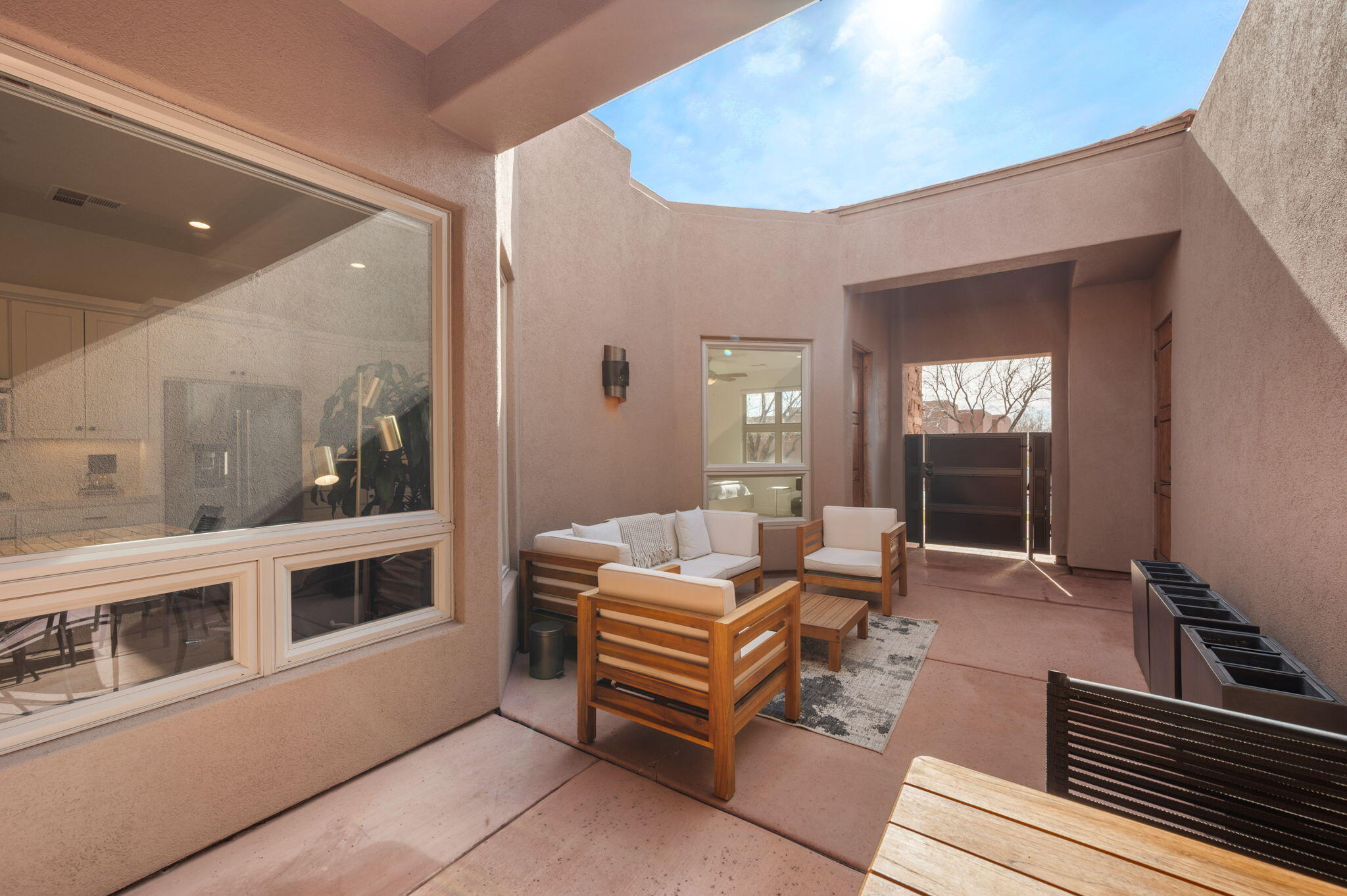 TOROWEAP AT ENTRADA - Residential