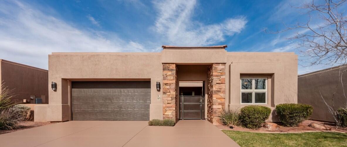TOROWEAP AT ENTRADA - Residential