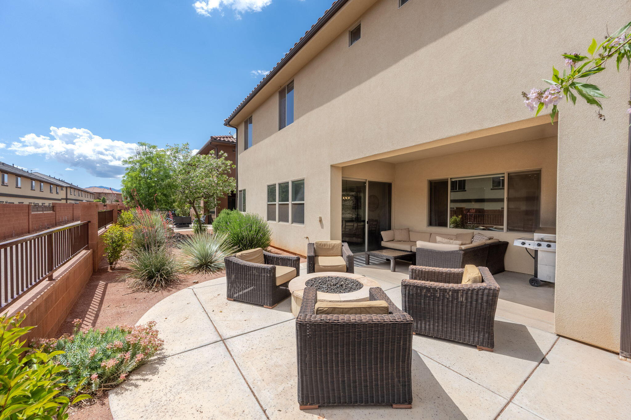 PARADISE VILLAGE AT ZION - Residential