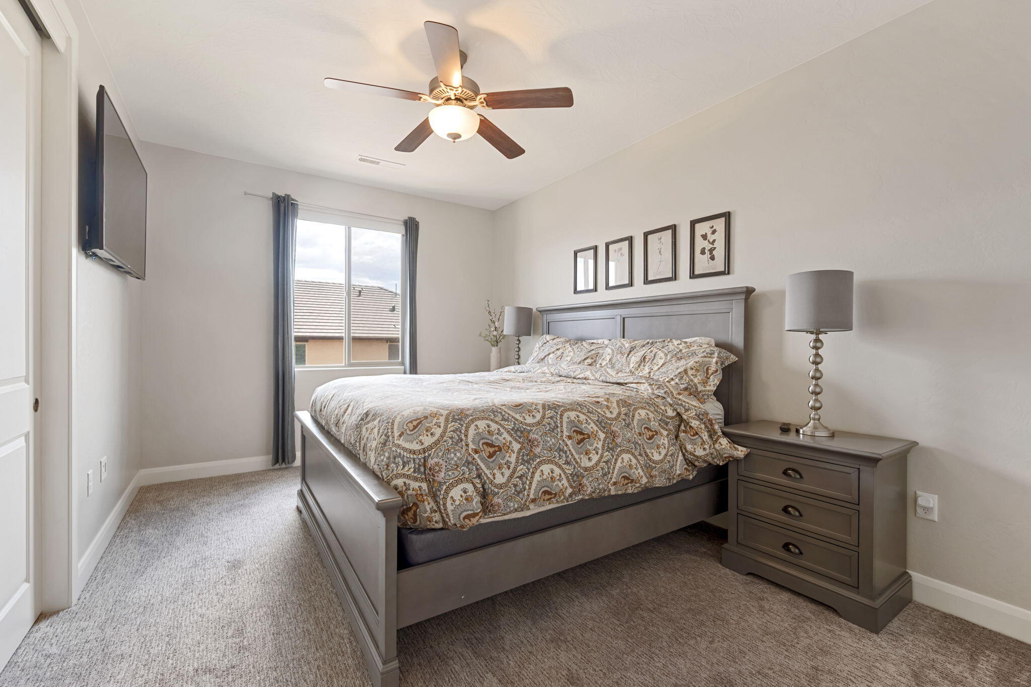 PARADISE VILLAGE AT ZION - Residential