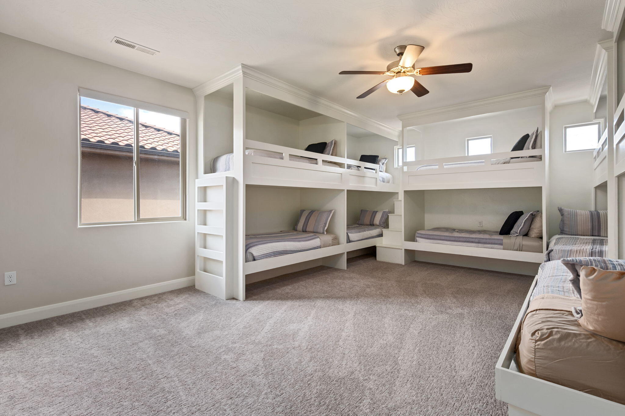 PARADISE VILLAGE AT ZION - Residential