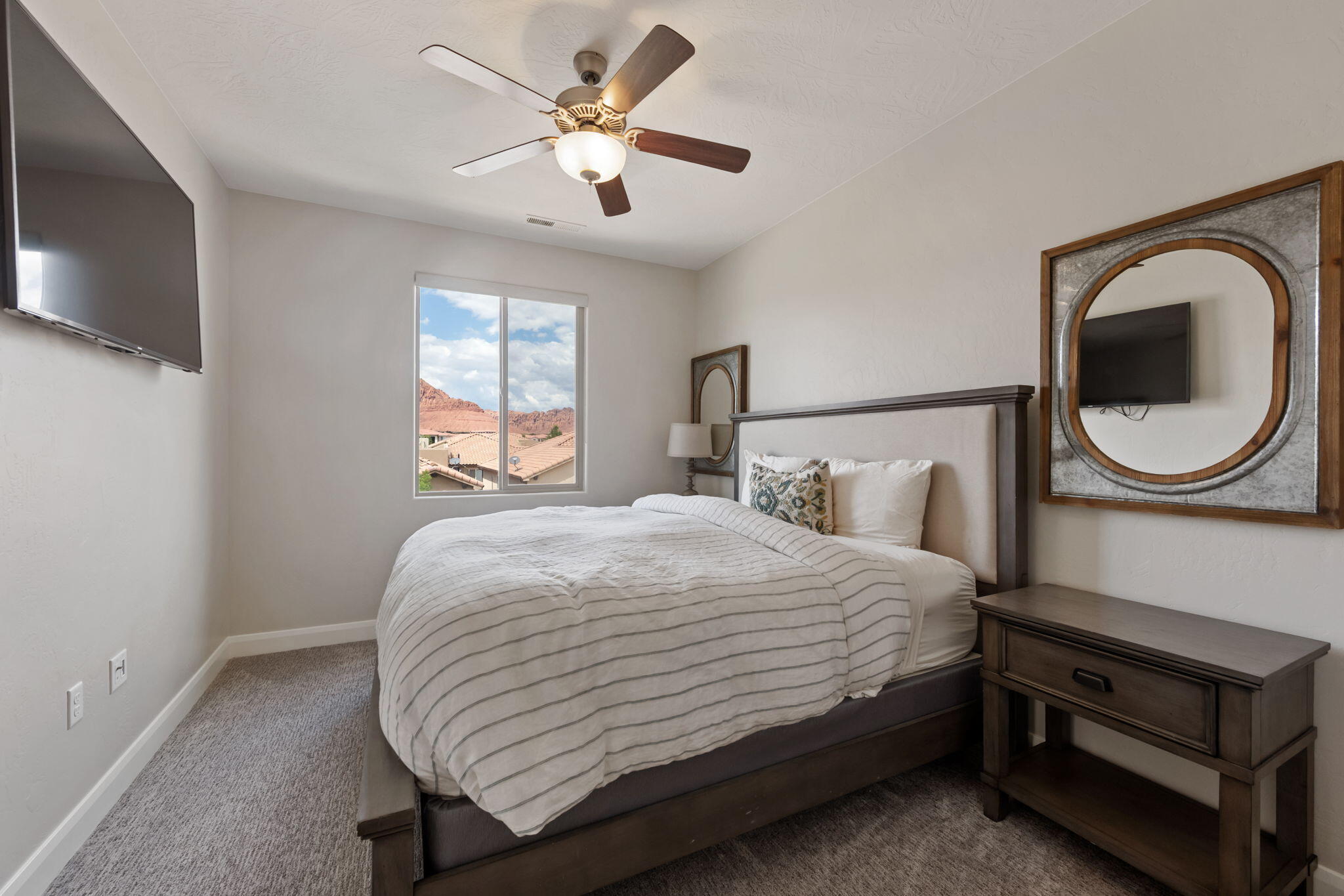 PARADISE VILLAGE AT ZION - Residential