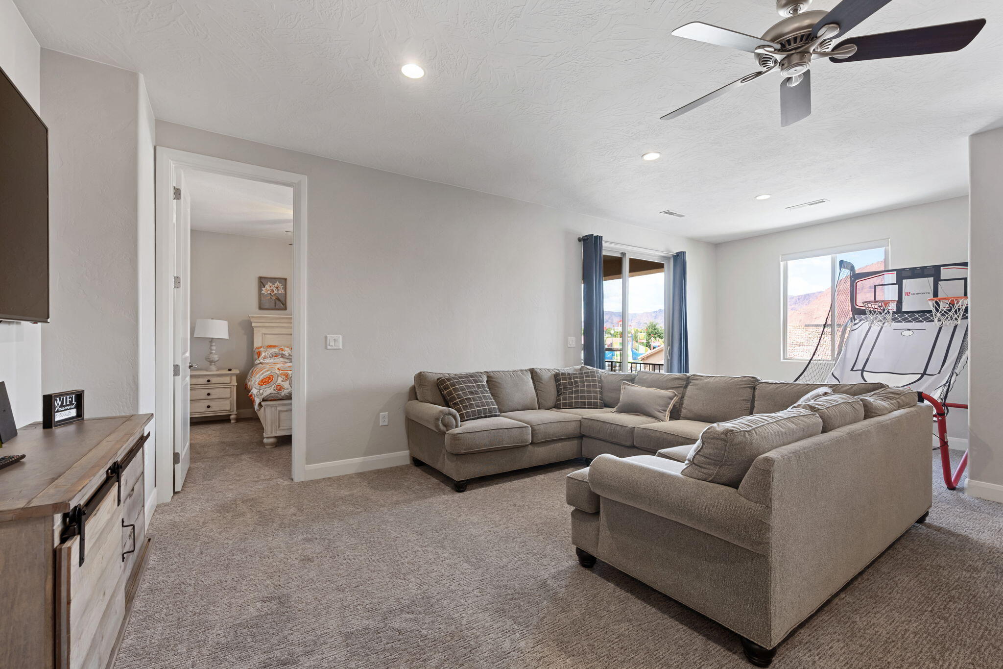 PARADISE VILLAGE AT ZION - Residential