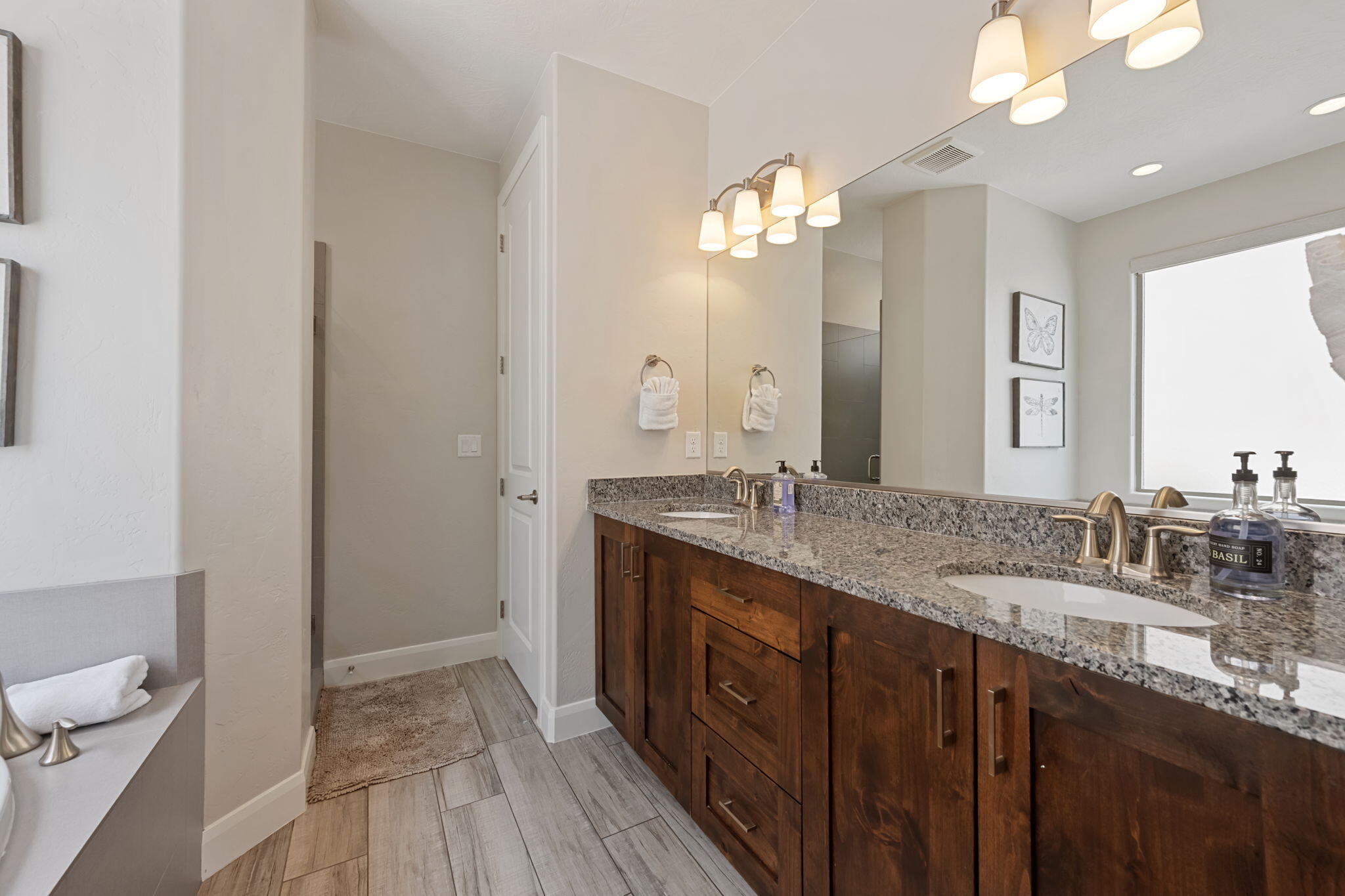 PARADISE VILLAGE AT ZION - Residential