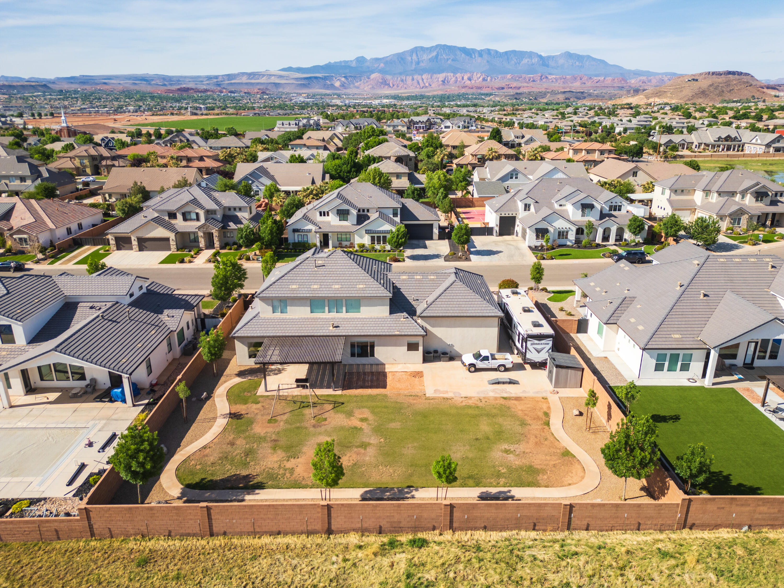 COBBLESTONE FIELDS (W) - Residential