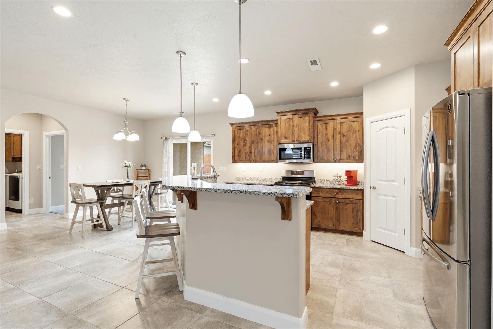 SKY RIDGE - Residential