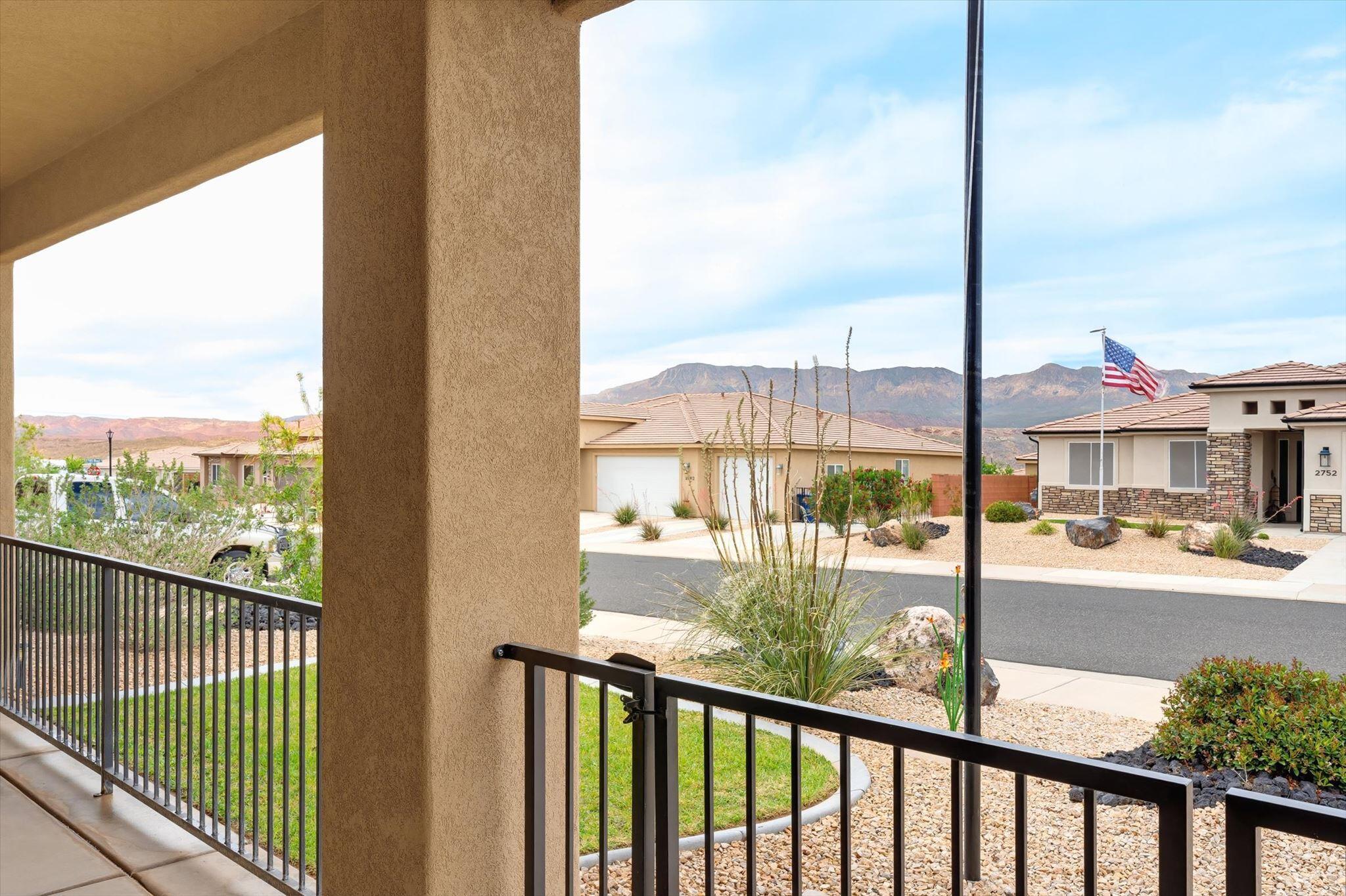 SKY RIDGE - Residential