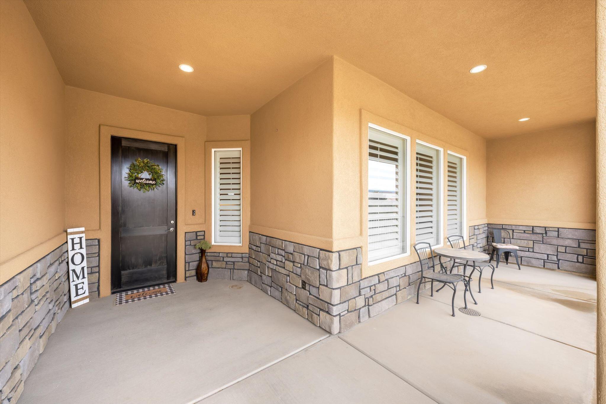 SKY RIDGE - Residential