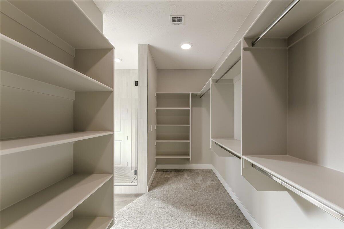 ESTATES AT BURKE SPRINGS - Residential