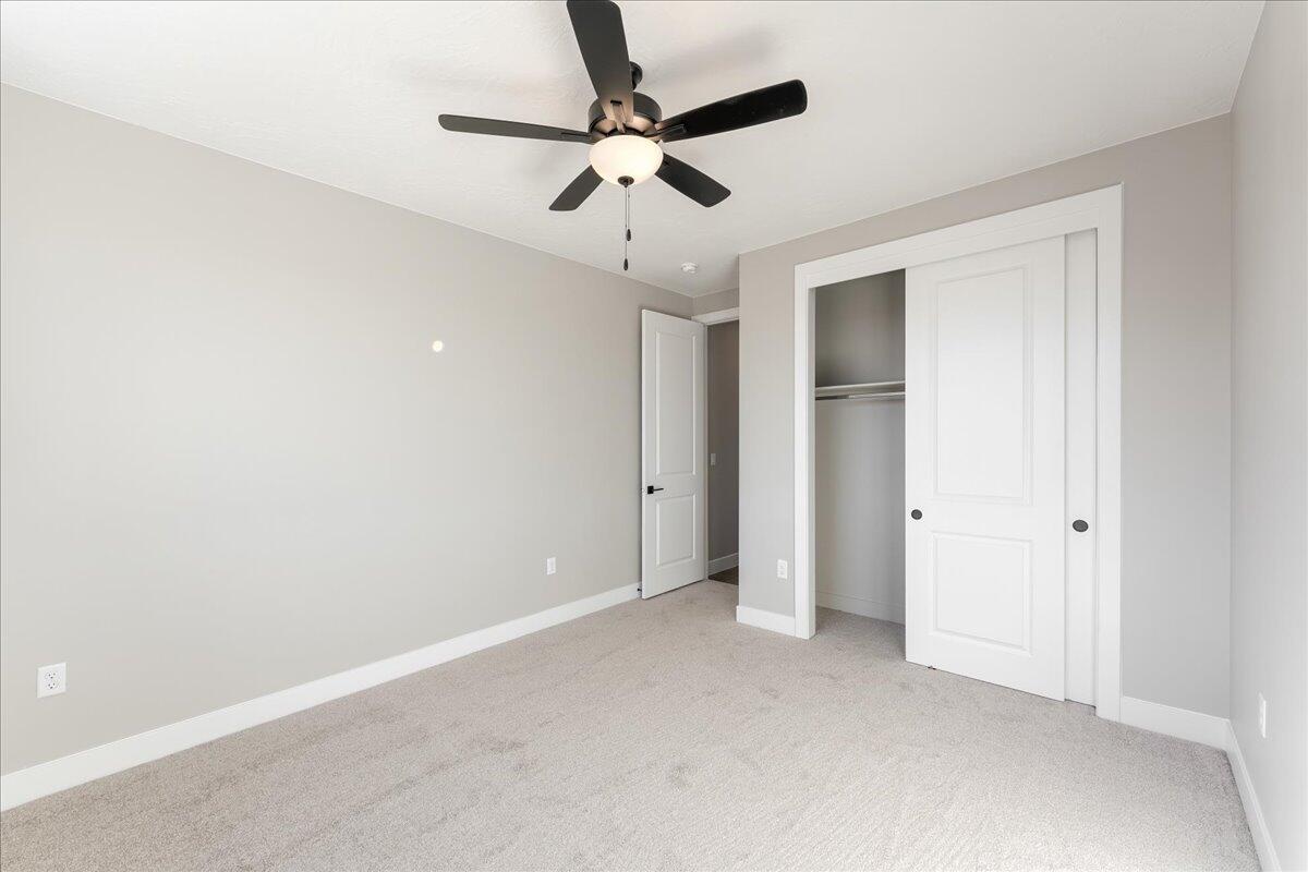 ESTATES AT BURKE SPRINGS - Residential