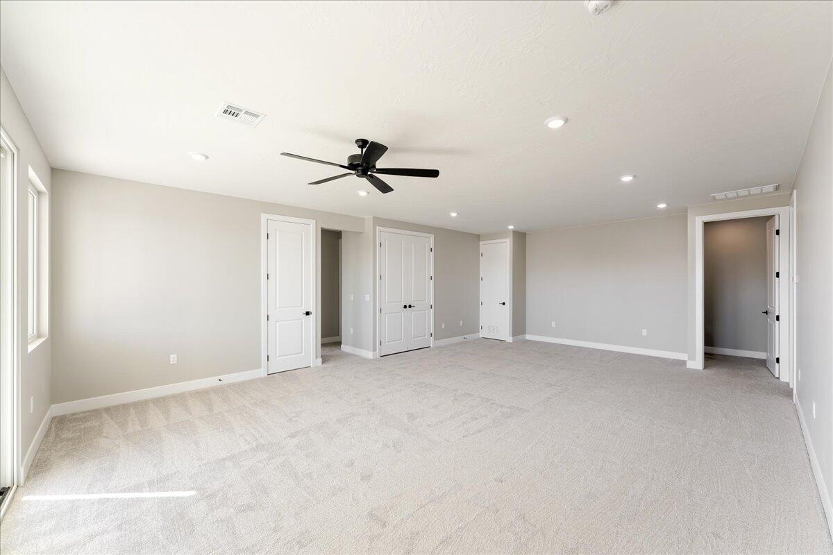 ESTATES AT BURKE SPRINGS - Residential