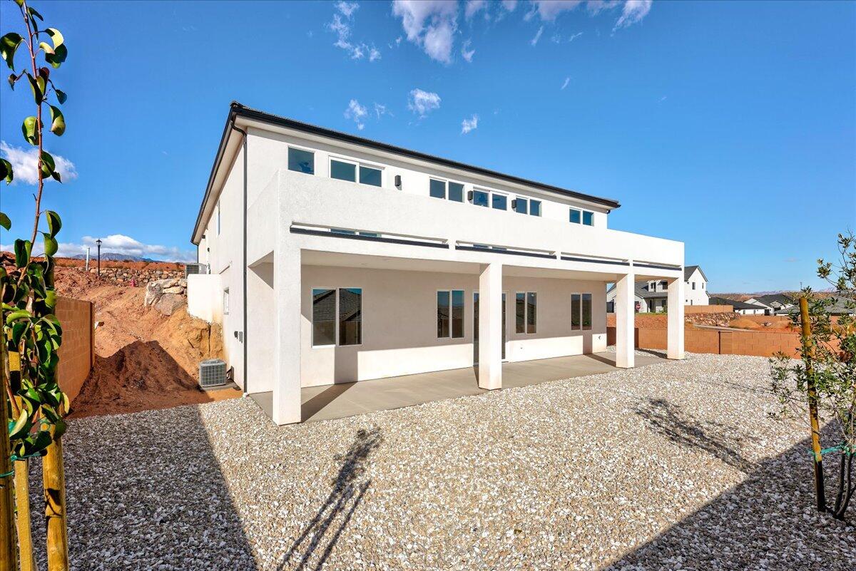 ESTATES AT BURKE SPRINGS - Residential