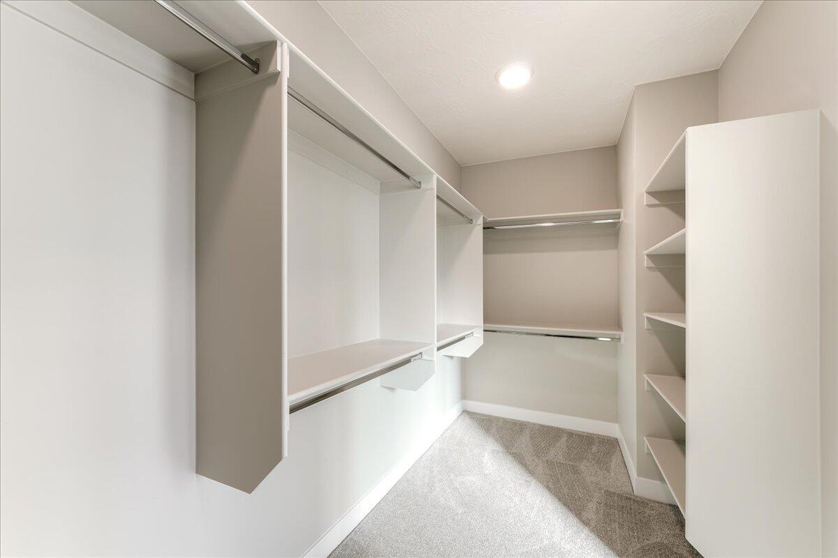 ESTATES AT BURKE SPRINGS - Residential