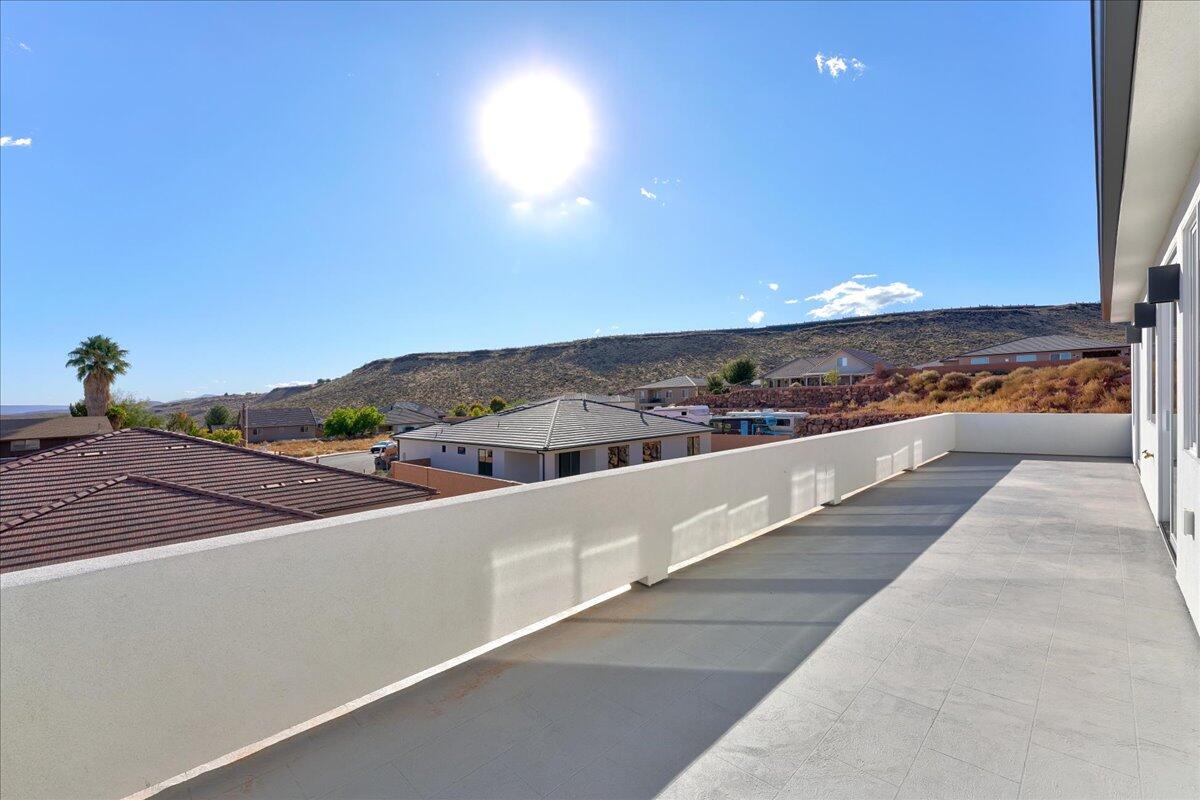 ESTATES AT BURKE SPRINGS - Residential