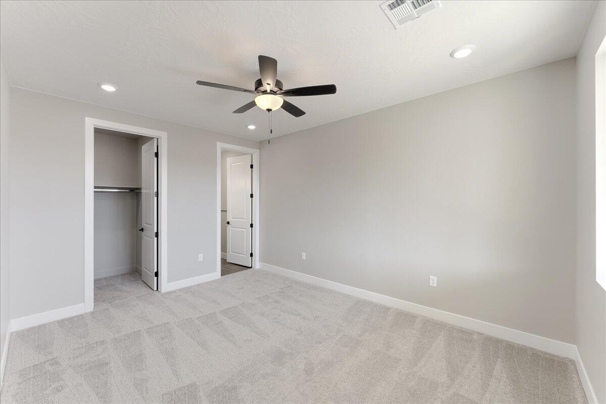 ESTATES AT BURKE SPRINGS - Residential