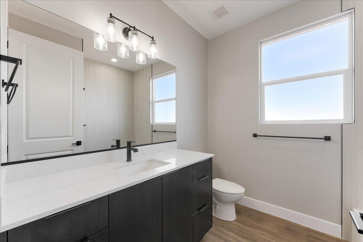 ESTATES AT BURKE SPRINGS - Residential