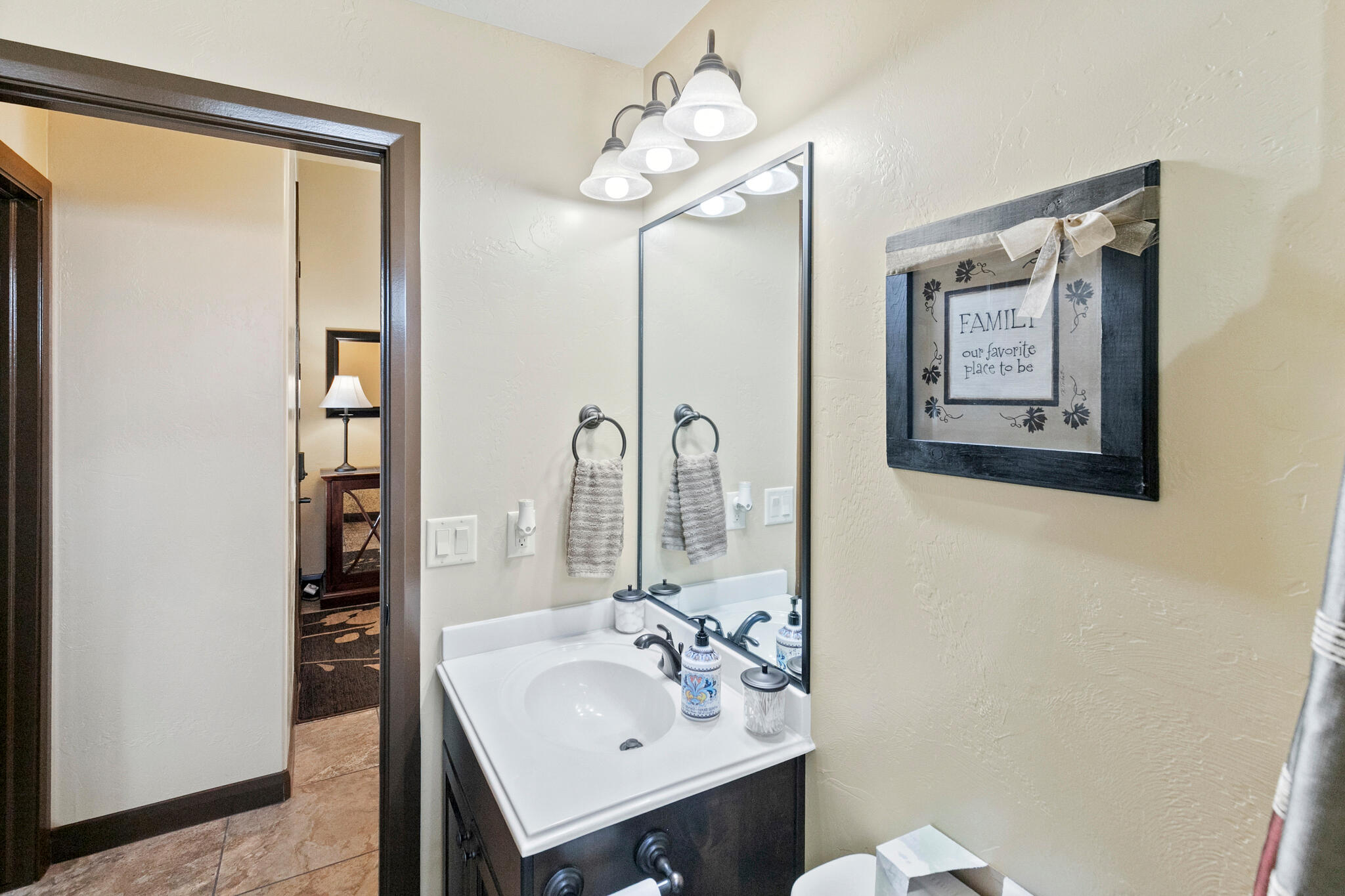 QUAIL COVE - Residential