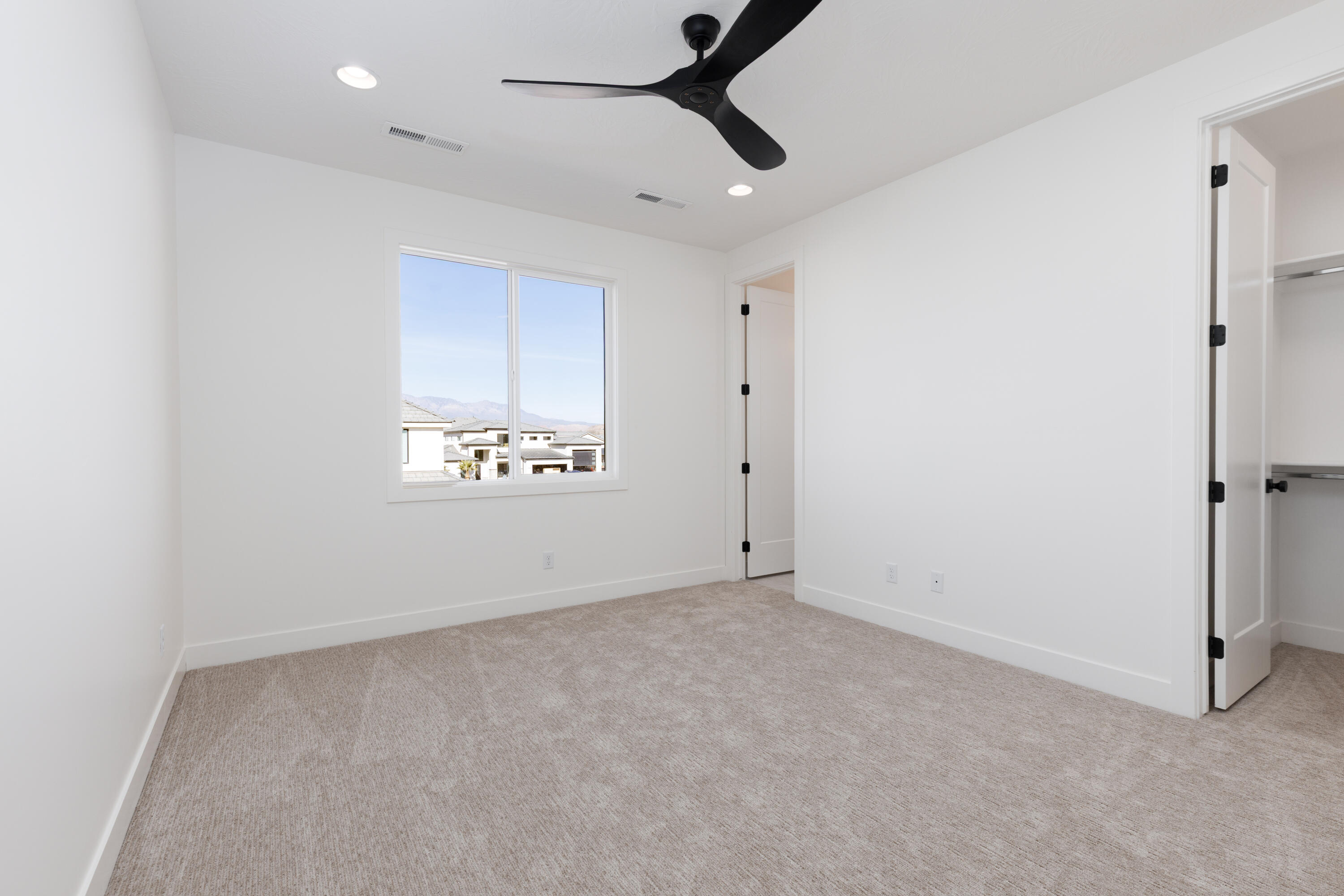 CRIMSON VISTAS - Residential