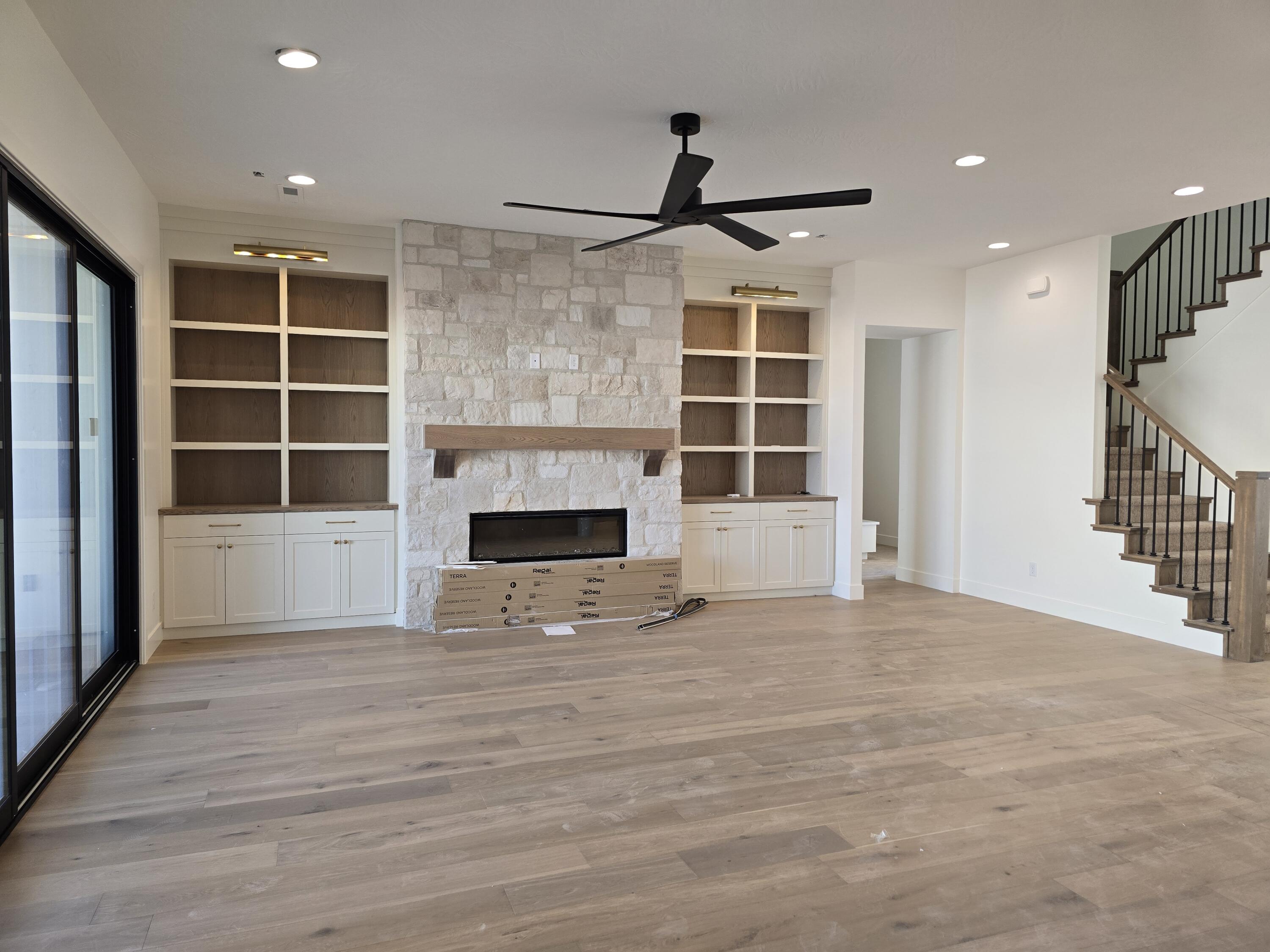 CRIMSON VISTAS - Residential