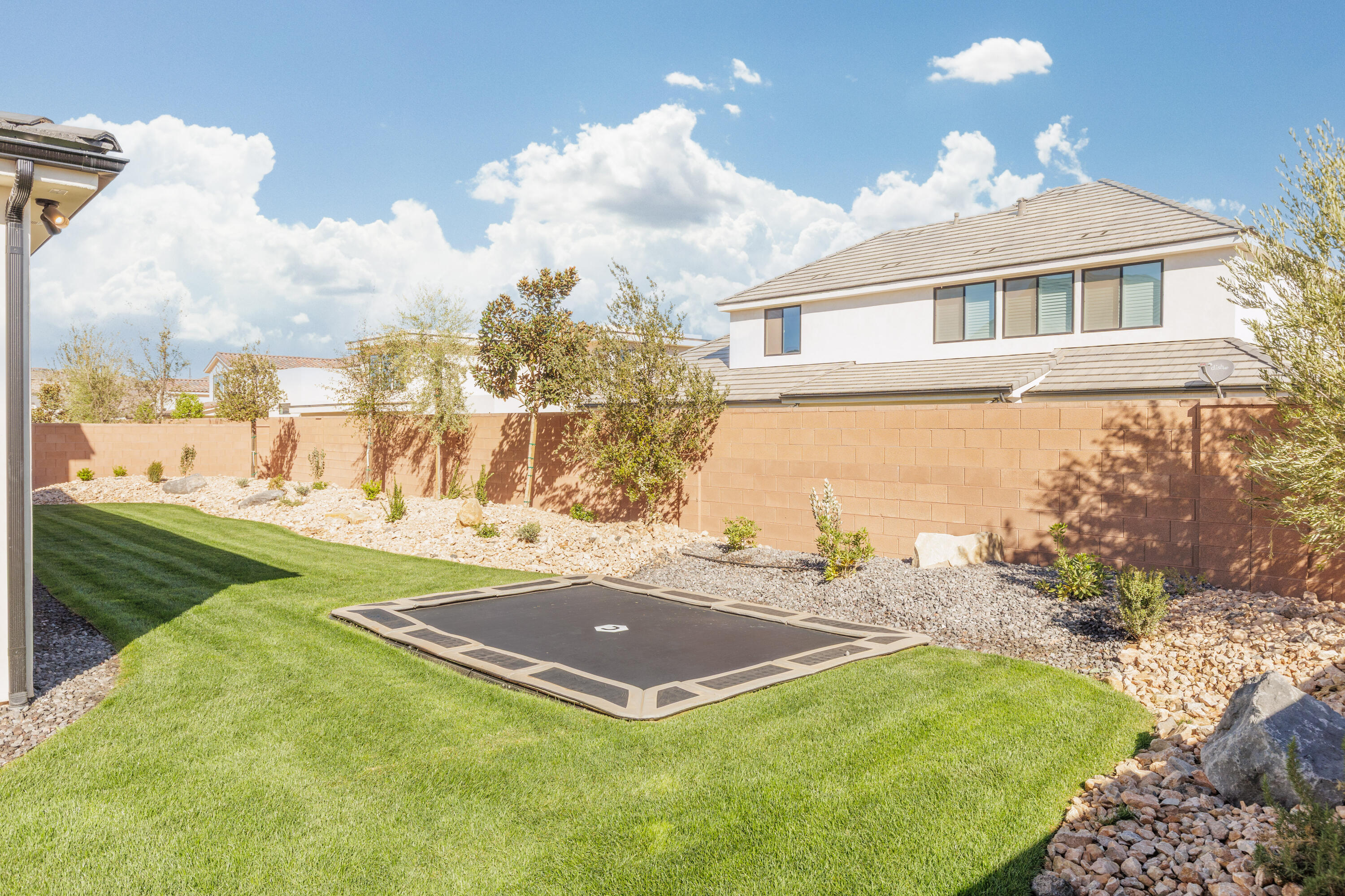 CRIMSON VISTAS - Residential