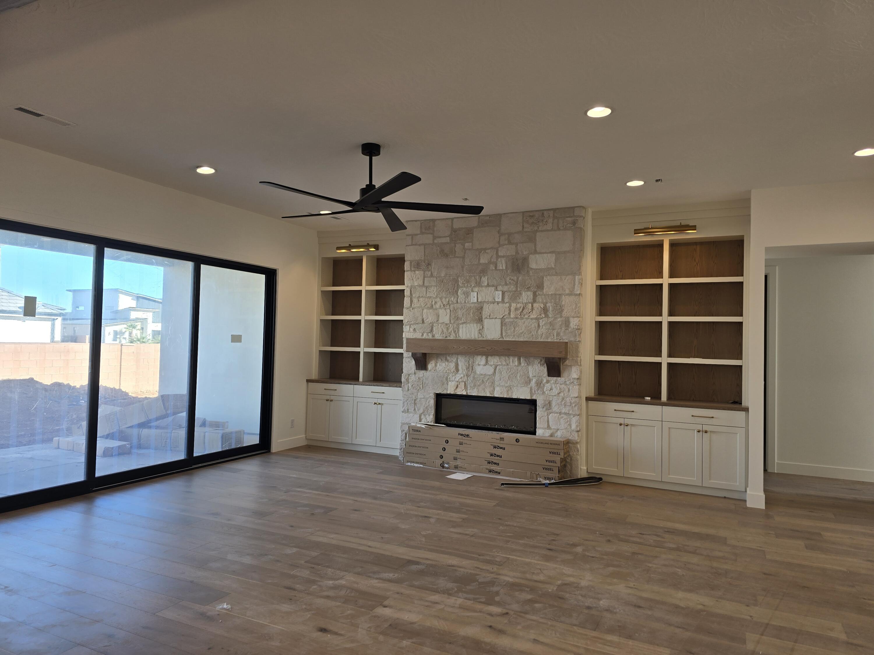 CRIMSON VISTAS - Residential