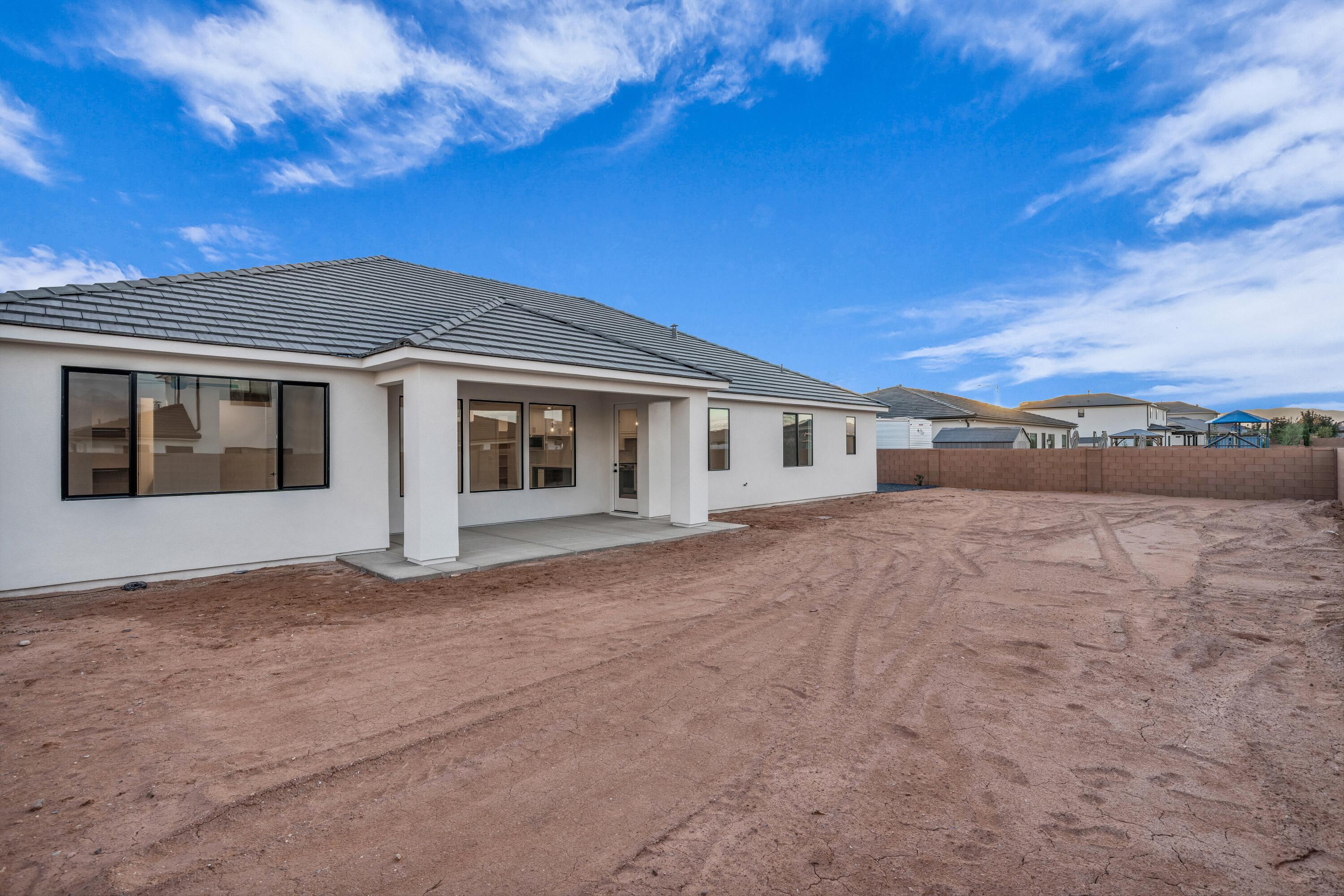 MAPLE MEADOWS - Residential