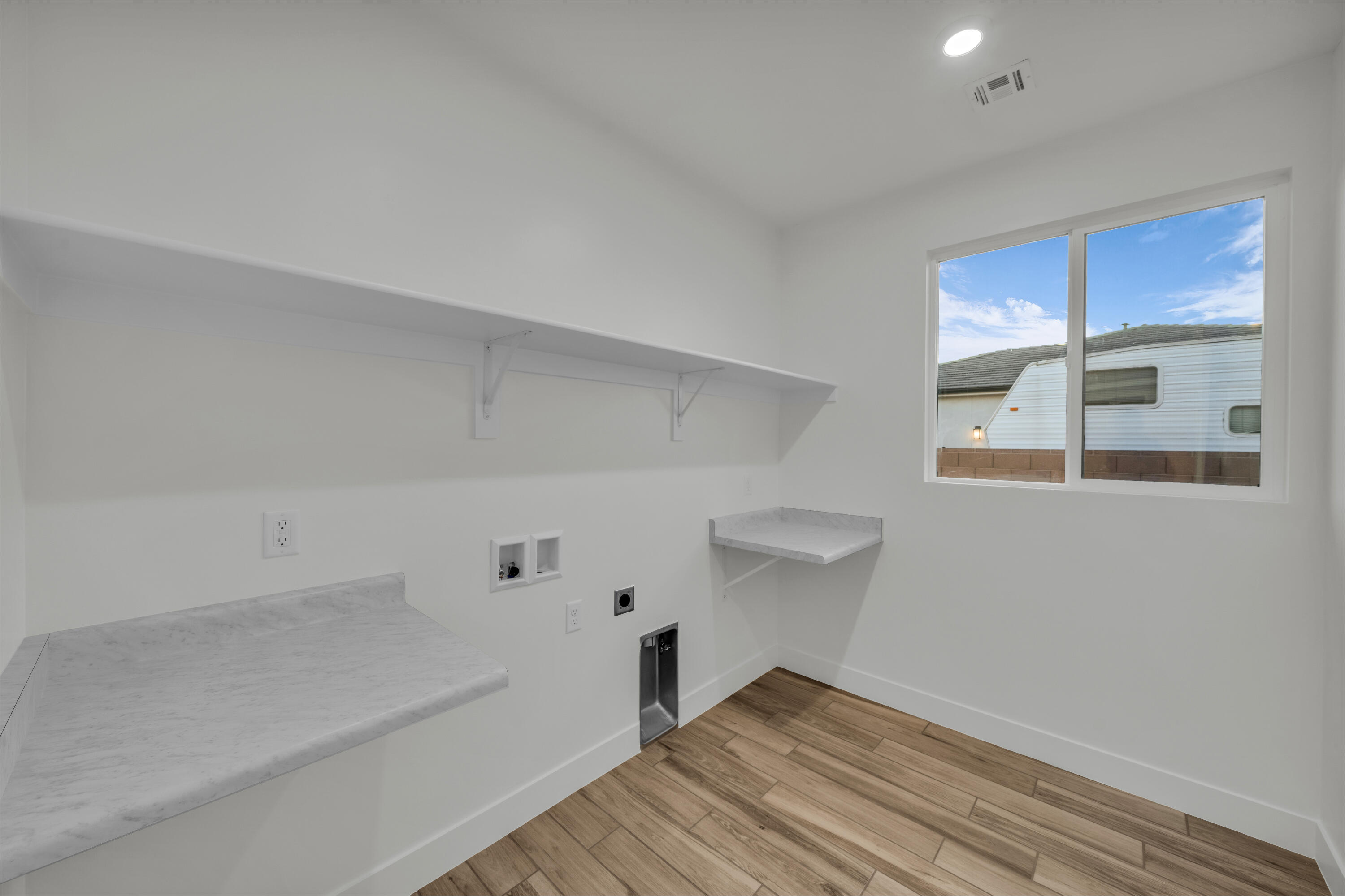 MAPLE MEADOWS - Residential