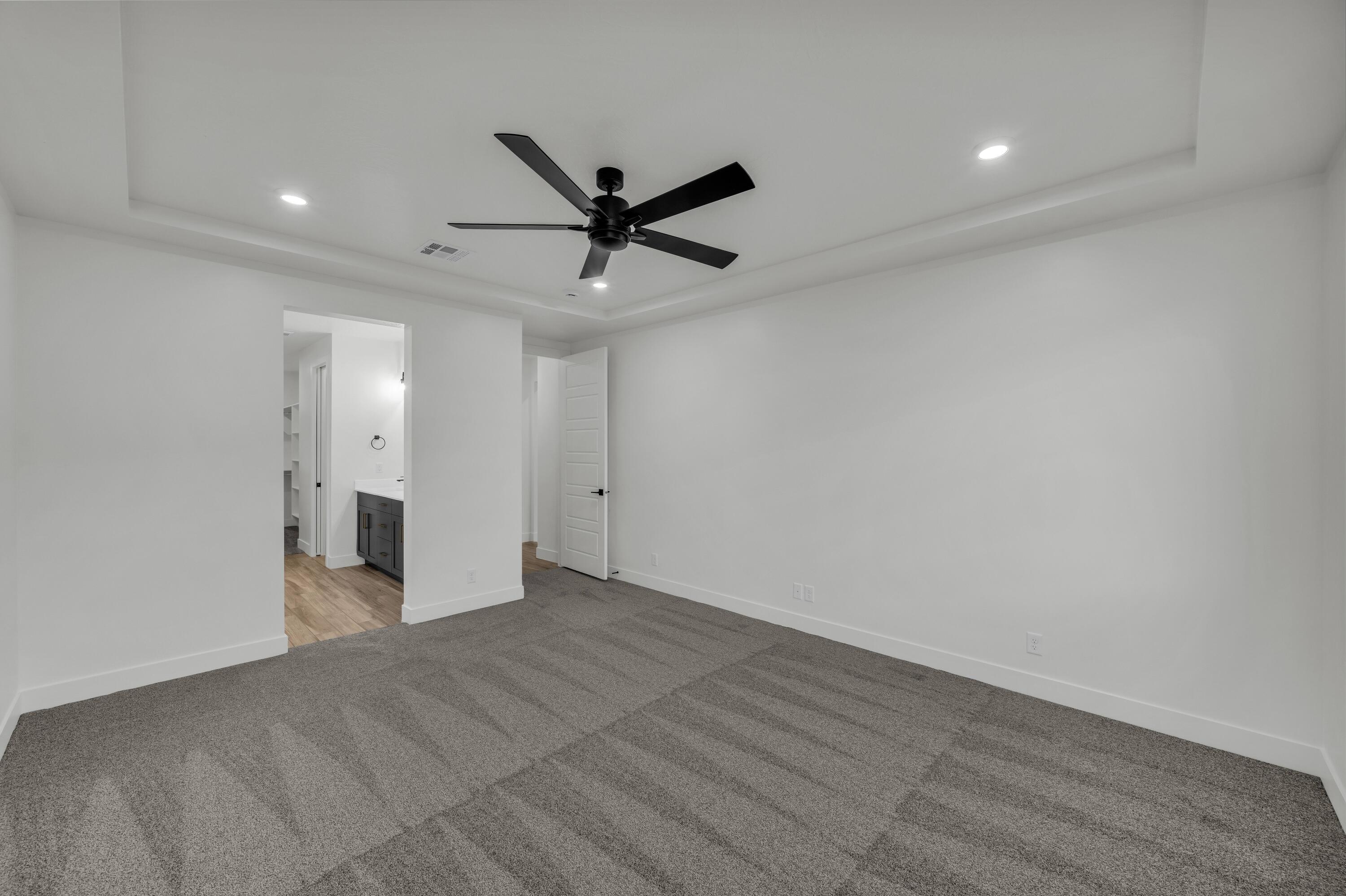 MAPLE MEADOWS - Residential