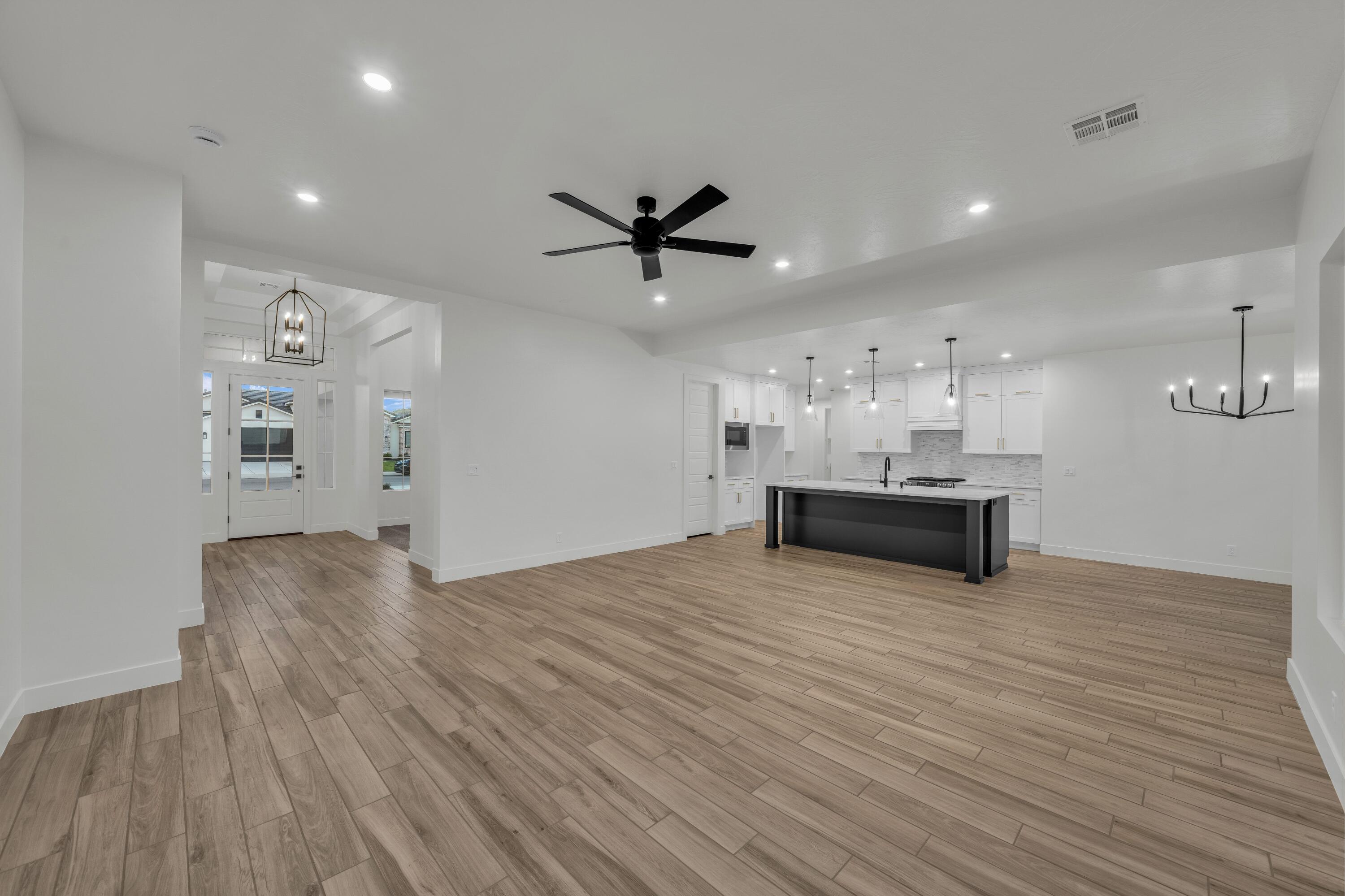 MAPLE MEADOWS - Residential