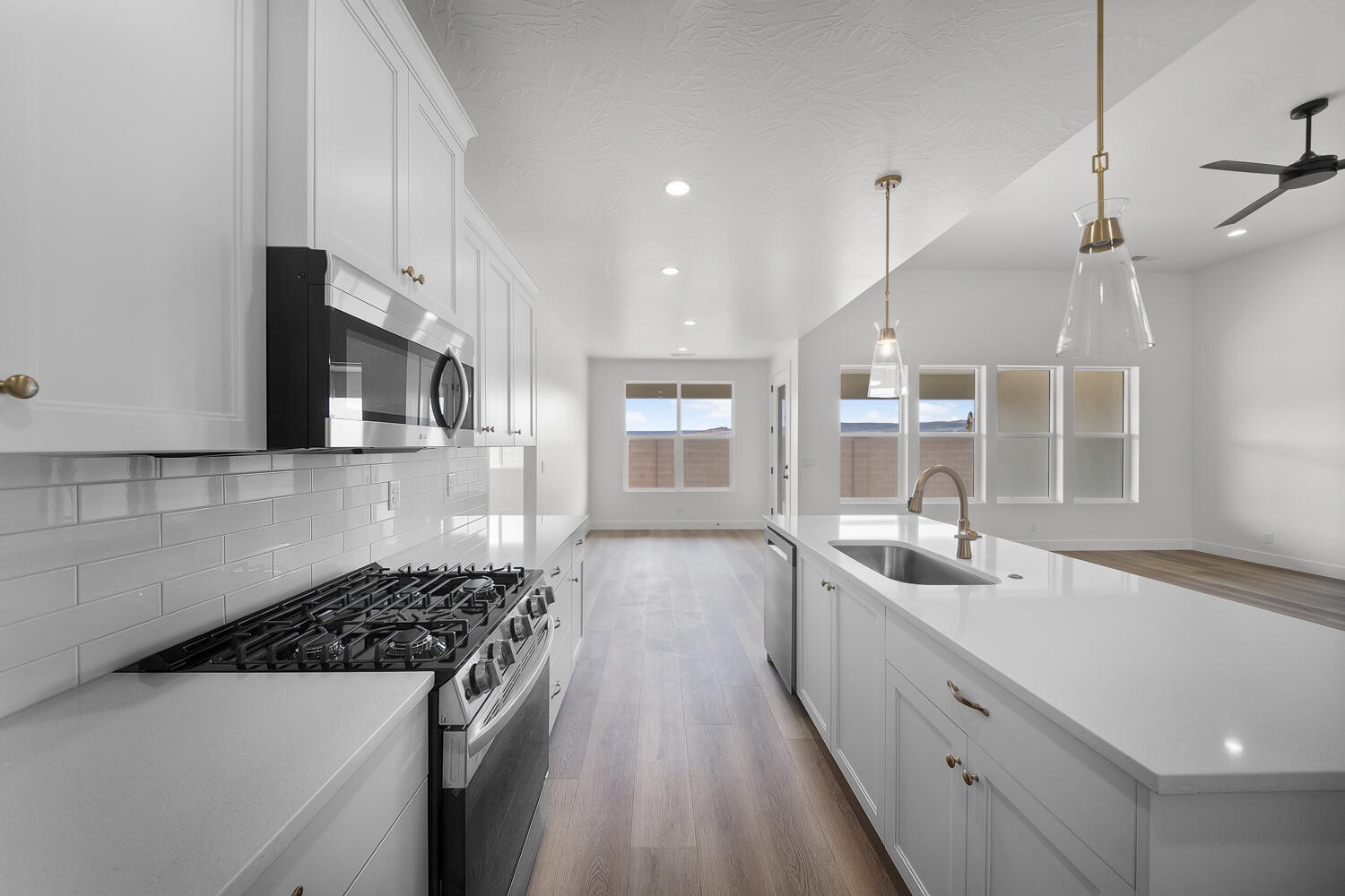 RED SANDS AT DESERT SANDS - Residential