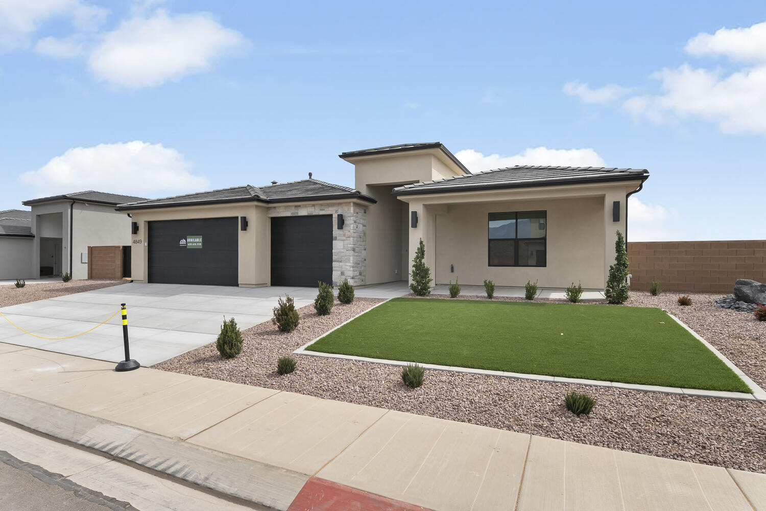 RED SANDS AT DESERT SANDS - Residential