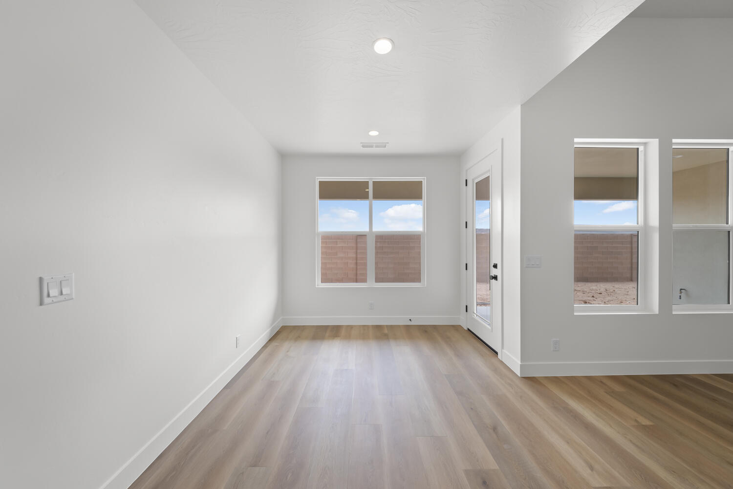 RED SANDS AT DESERT SANDS - Residential