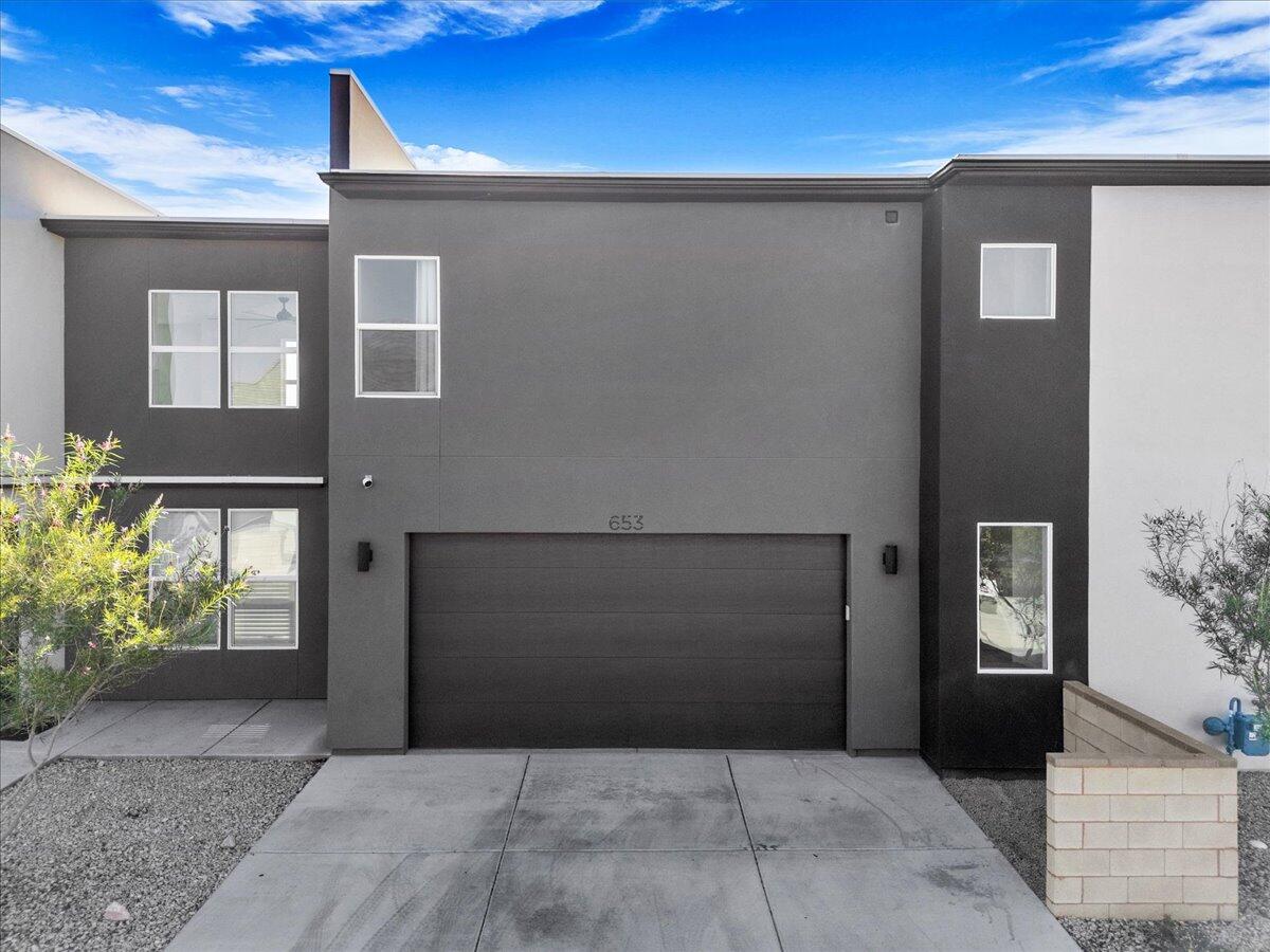 AUBURN HILLS - Residential