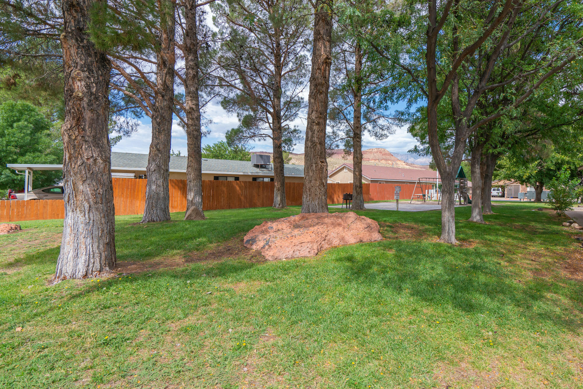 QUAIL LAKE ESTATES - Residential