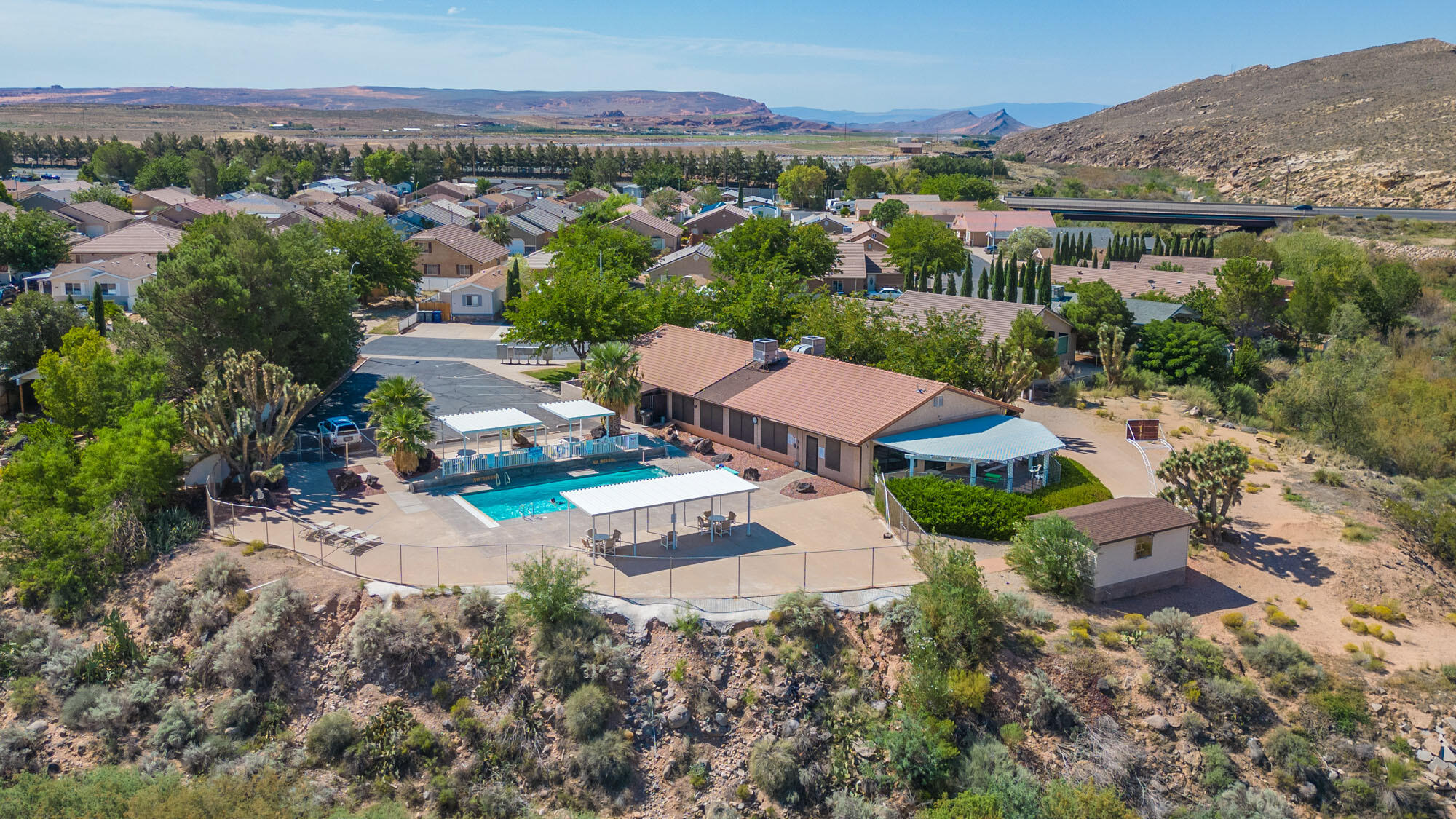 QUAIL LAKE ESTATES - Residential