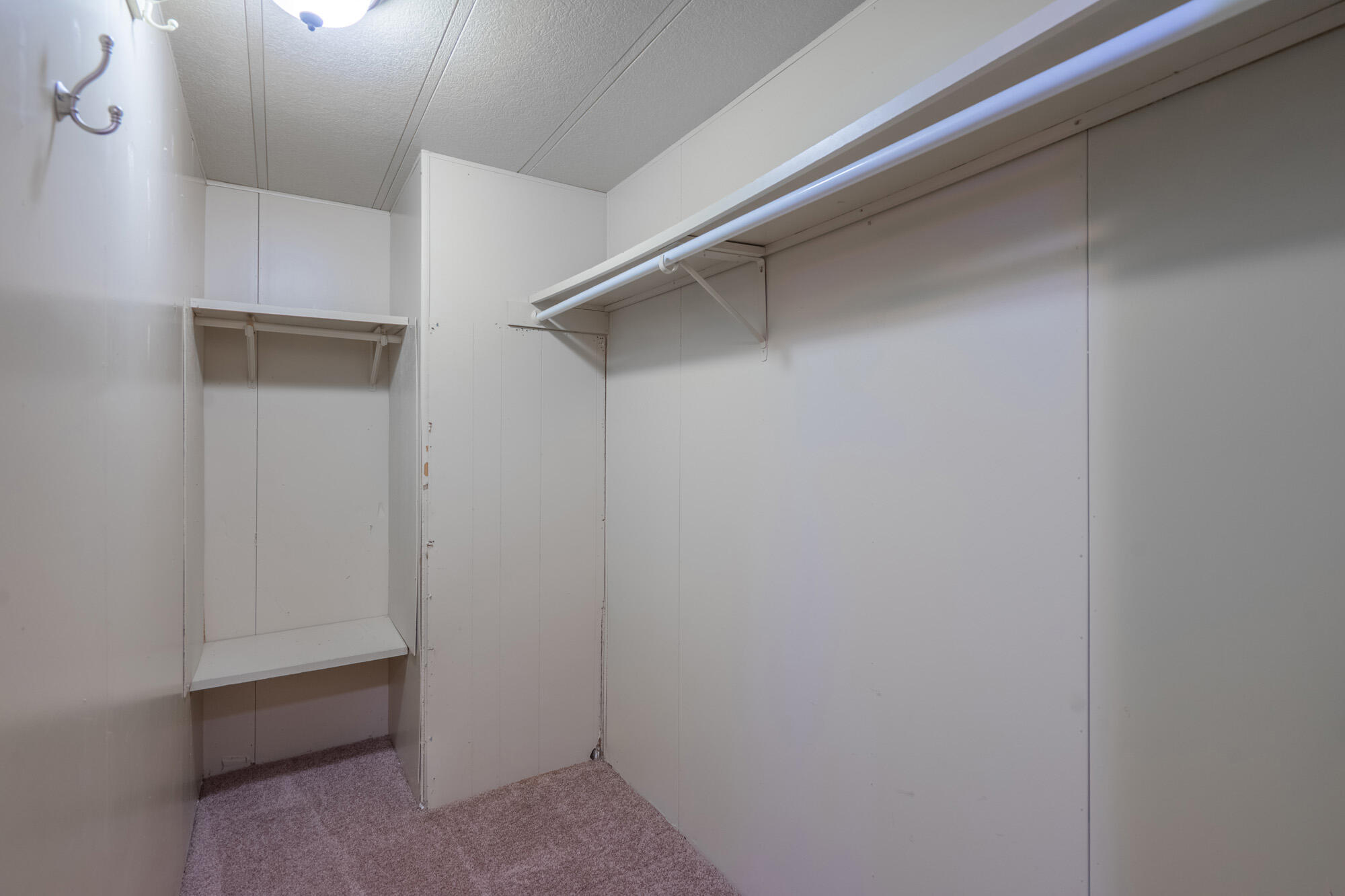 QUAIL LAKE ESTATES - Residential