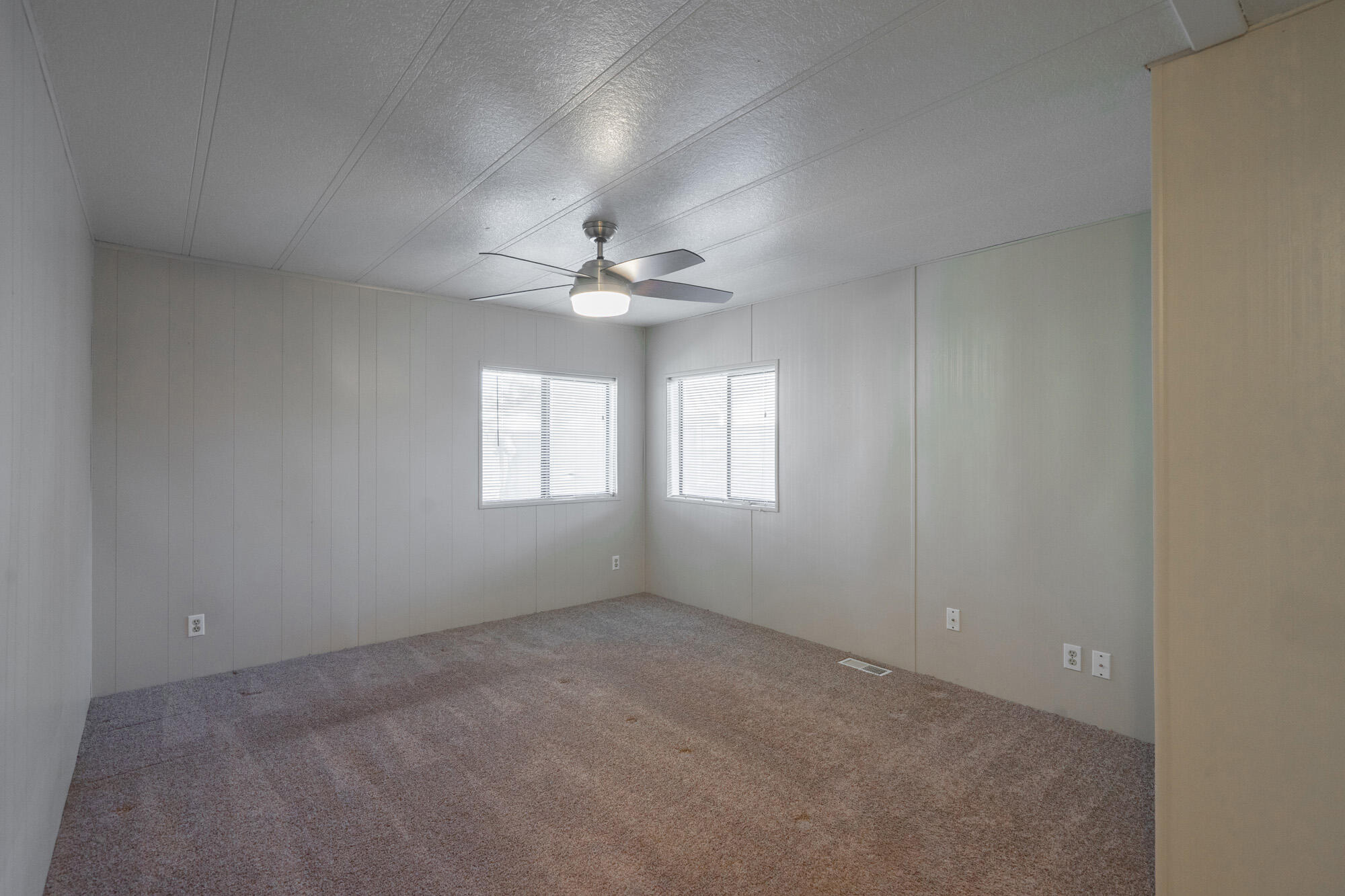 QUAIL LAKE ESTATES - Residential