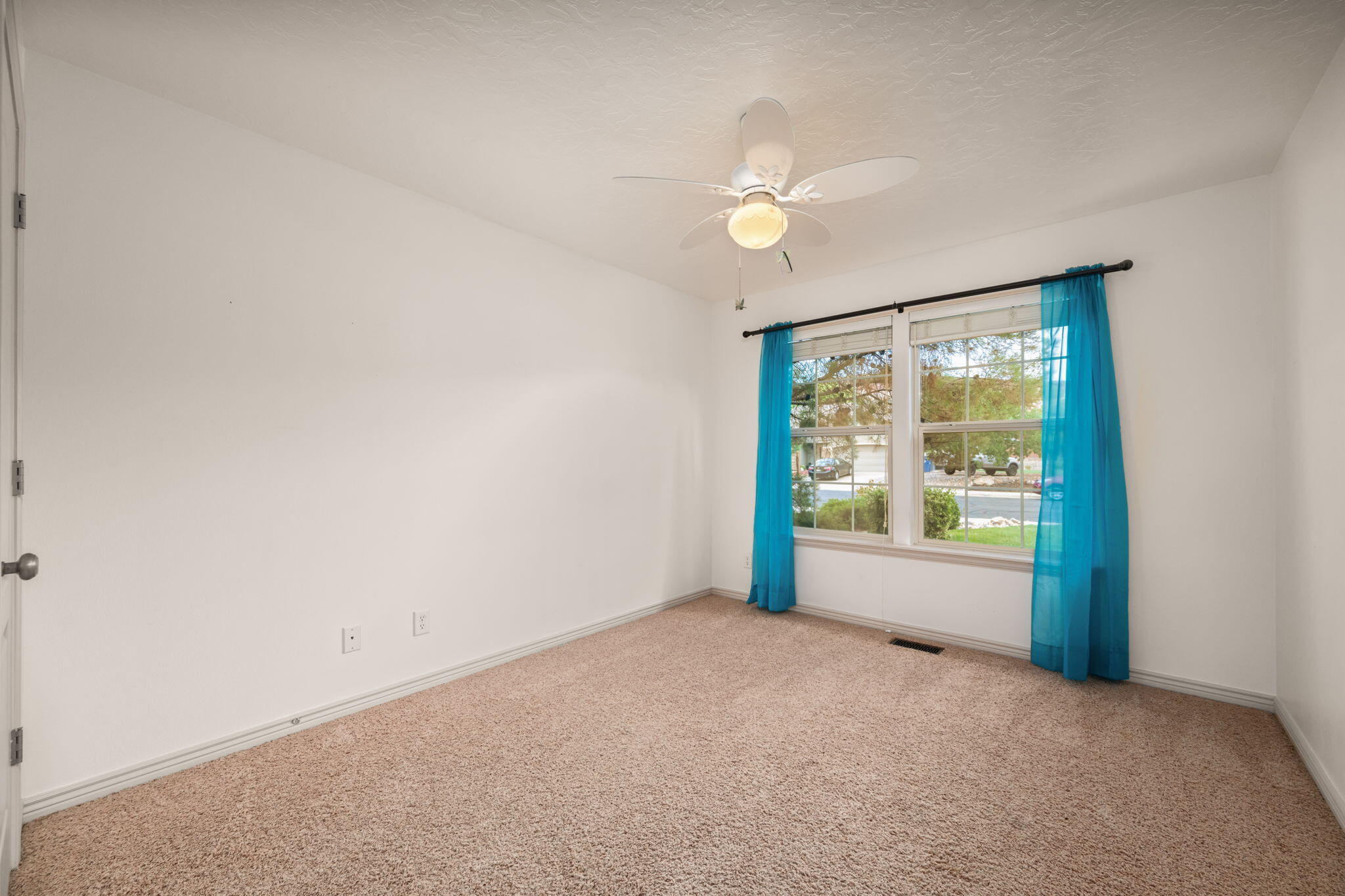 RED BUTTE - Residential