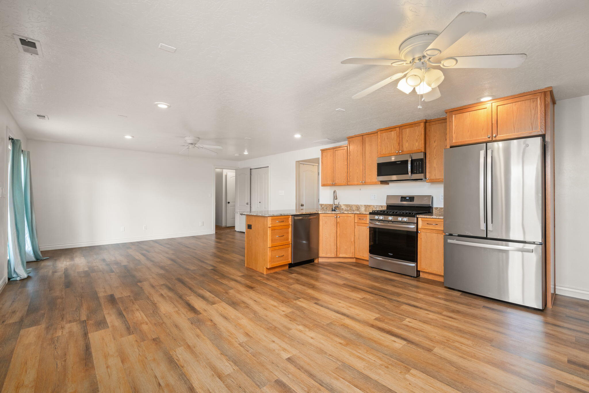 RED BUTTE - Residential